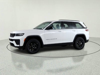 2026 Jeep Grand Cherokee JEEP GRAND CHEROKEE LAREDO 4X4