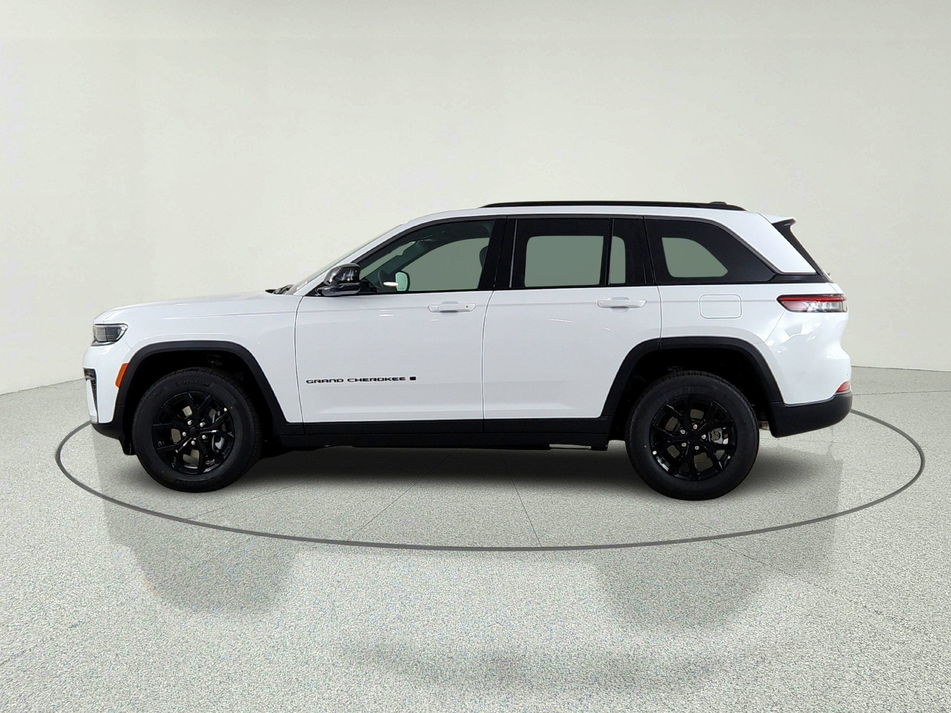 2026 Jeep Grand Cherokee JEEP GRAND CHEROKEE LAREDO 4X4