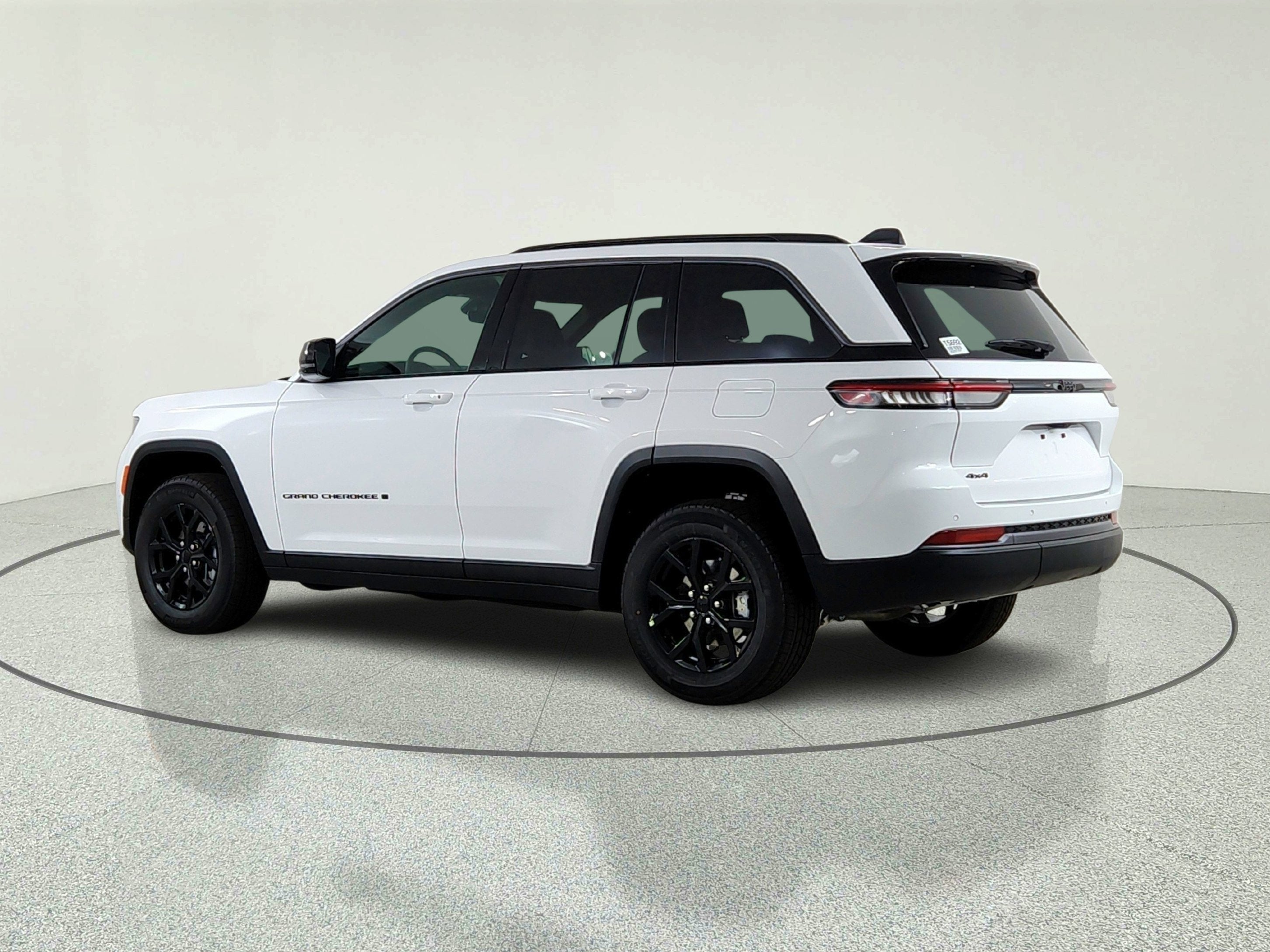 2026 Jeep Grand Cherokee JEEP GRAND CHEROKEE LAREDO 4X4