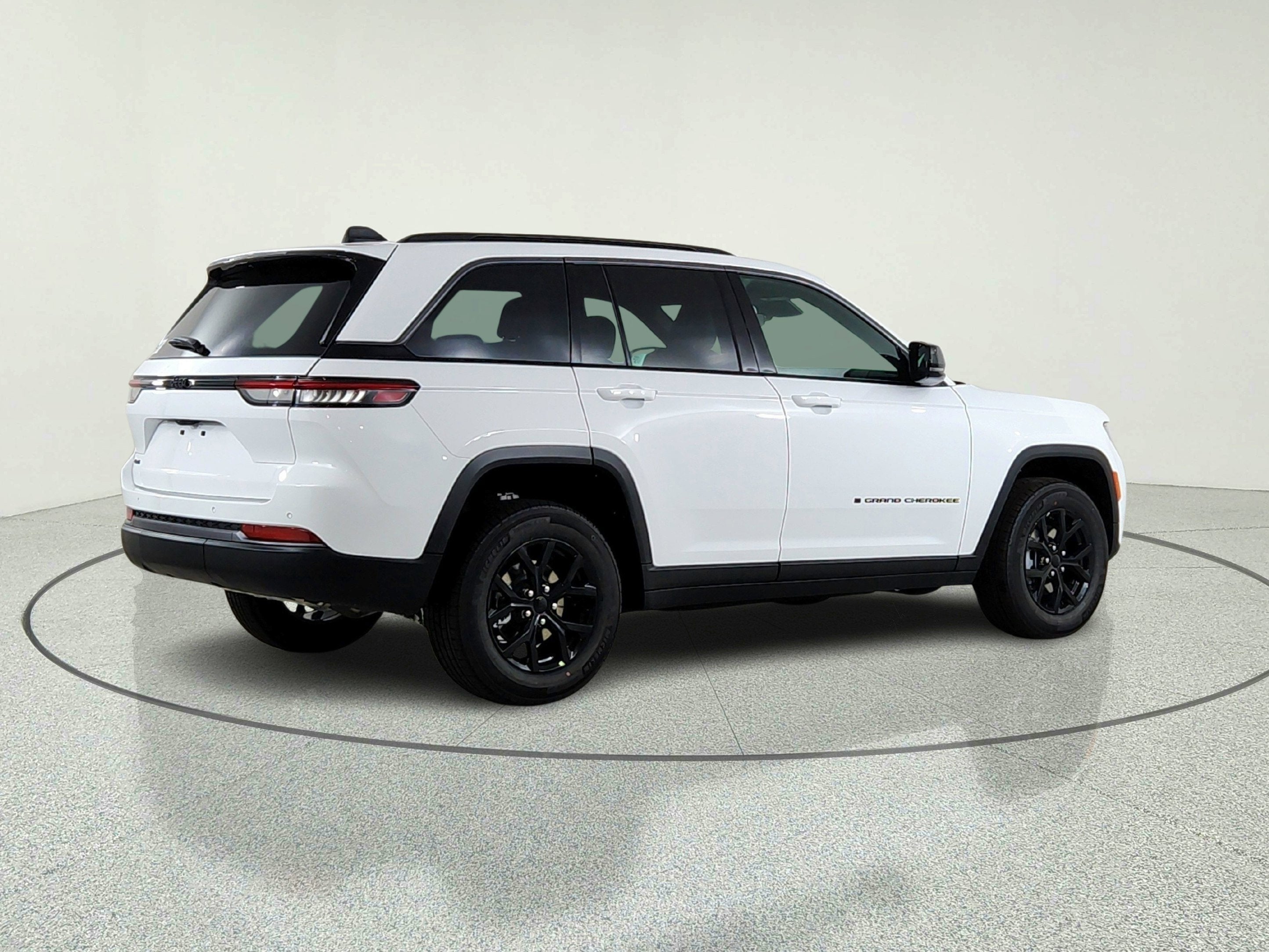 2026 Jeep Grand Cherokee JEEP GRAND CHEROKEE LAREDO 4X4