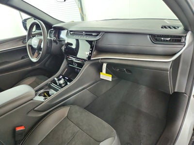 2026 Jeep Grand Cherokee JEEP GRAND CHEROKEE LAREDO 4X4