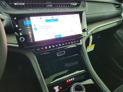 2026 Jeep Grand Cherokee JEEP GRAND CHEROKEE LAREDO 4X4