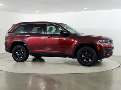 2026 Jeep Grand Cherokee JEEP GRAND CHEROKEE LAREDO 4X4