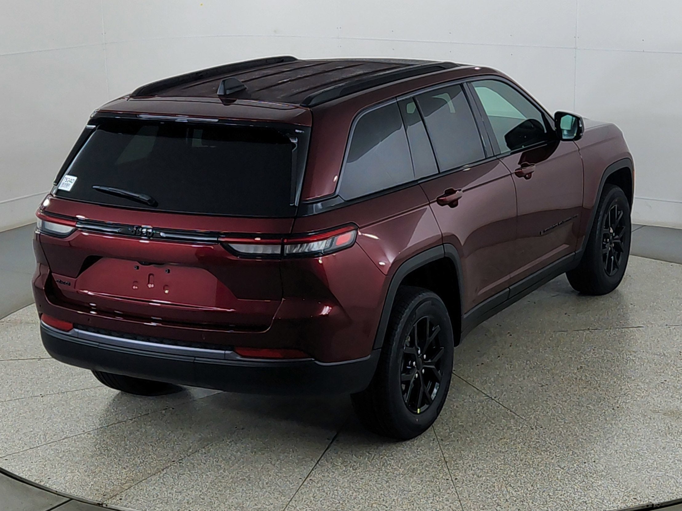 2026 Jeep Grand Cherokee JEEP GRAND CHEROKEE LAREDO 4X4