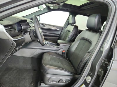 2026 Jeep Grand Cherokee JEEP GRAND CHEROKEE LAREDO 4X4