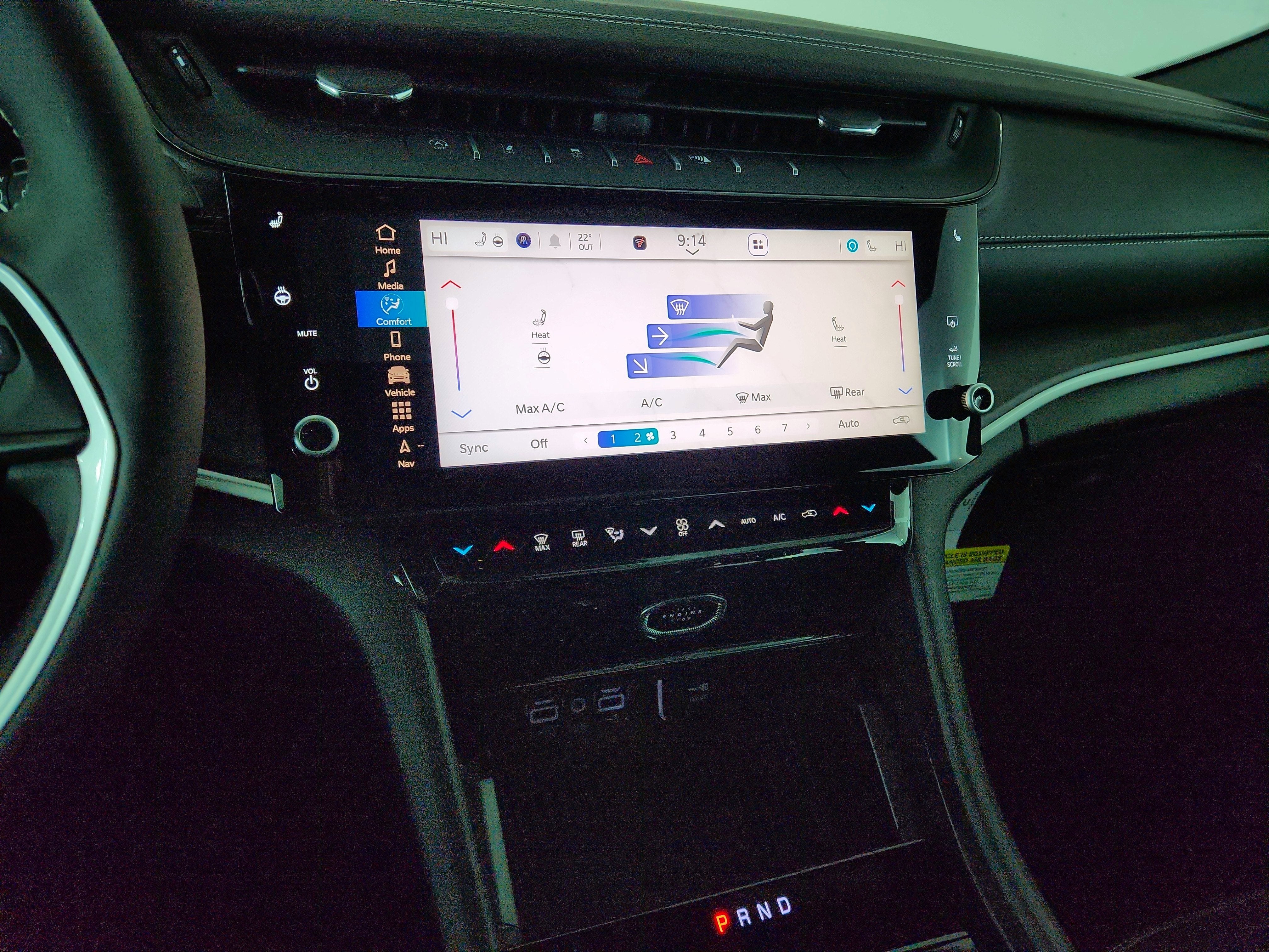 2026 Jeep Grand Cherokee JEEP GRAND CHEROKEE LAREDO 4X4