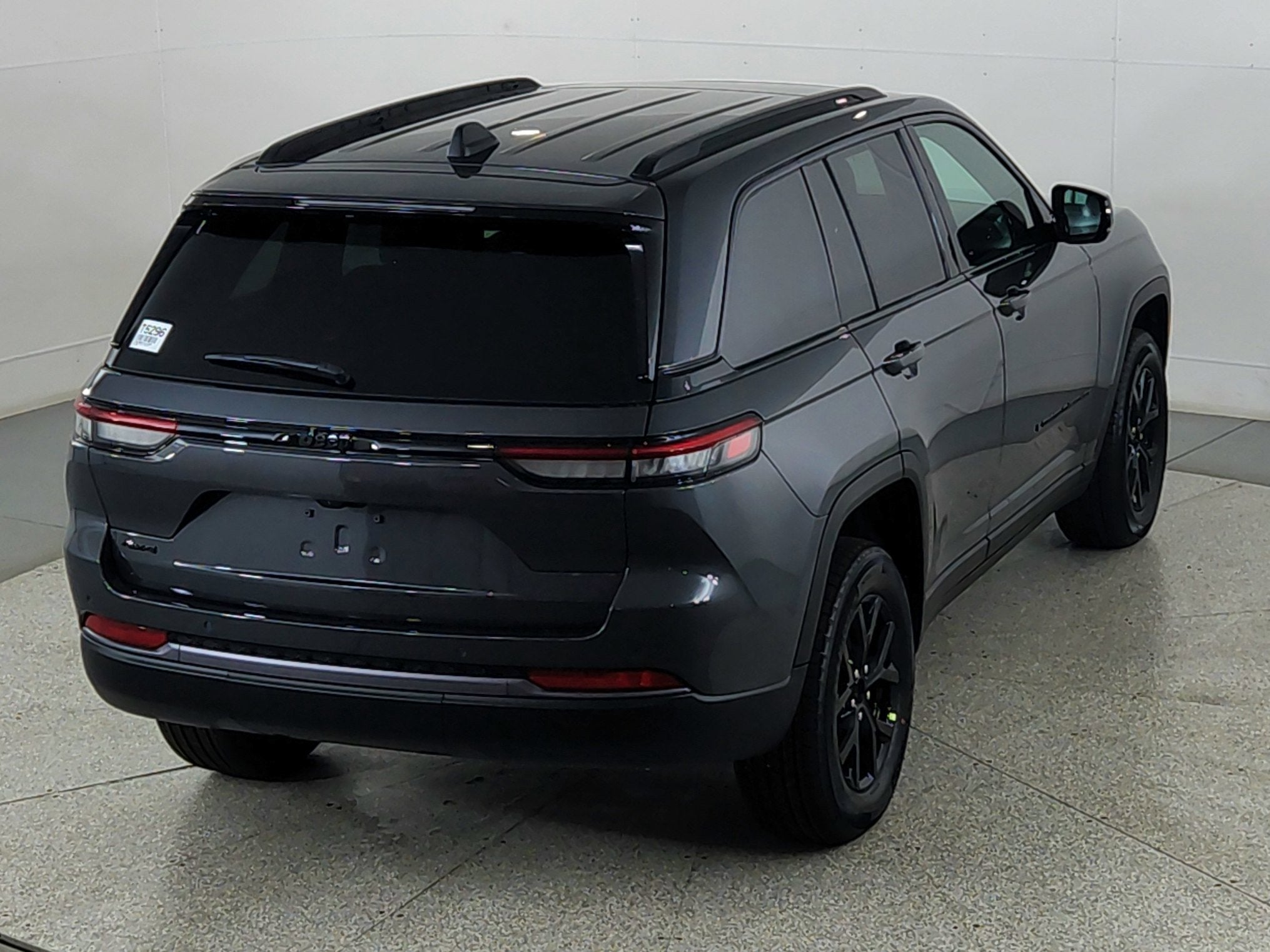 2026 Jeep Grand Cherokee JEEP GRAND CHEROKEE LAREDO 4X4