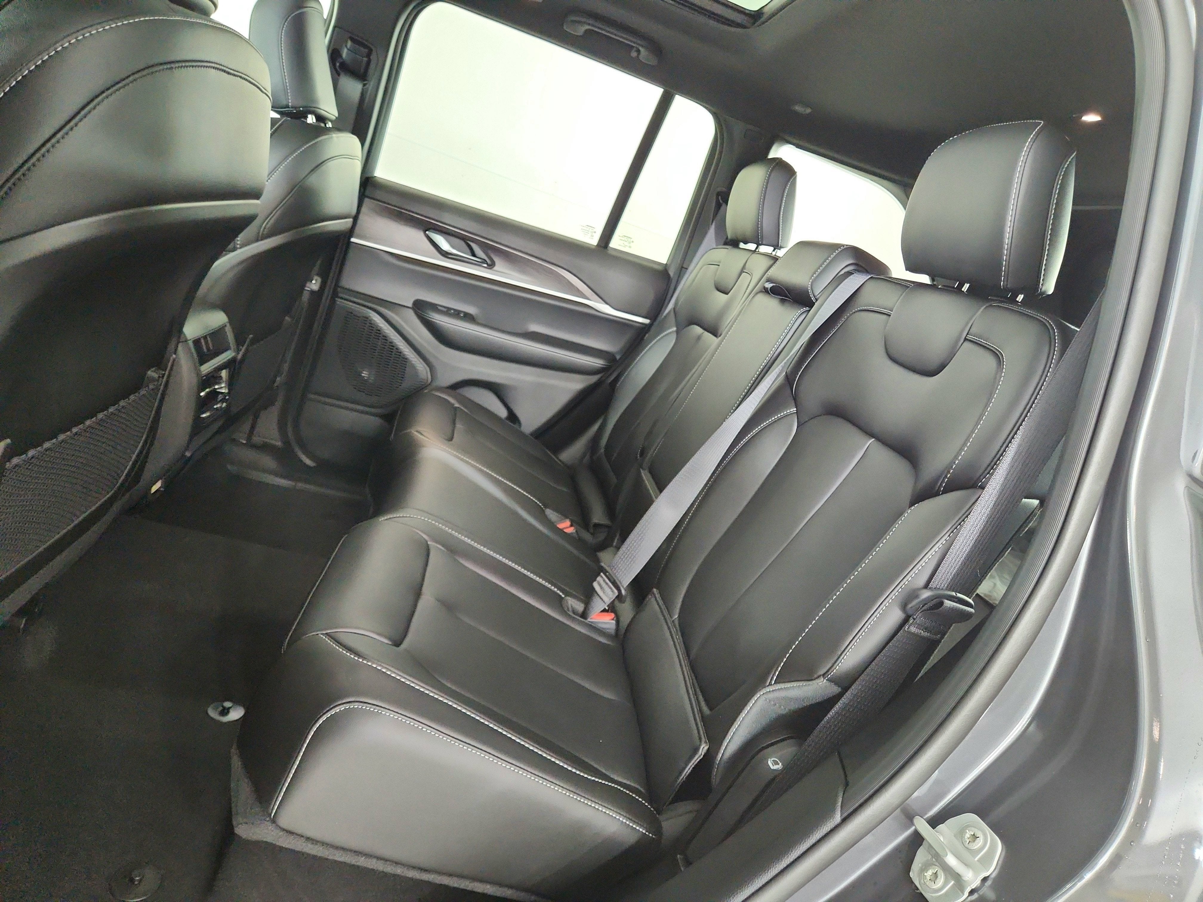 2025 Jeep Grand Cherokee JEEP GRAND CHEROKEE LIMITED 4X4