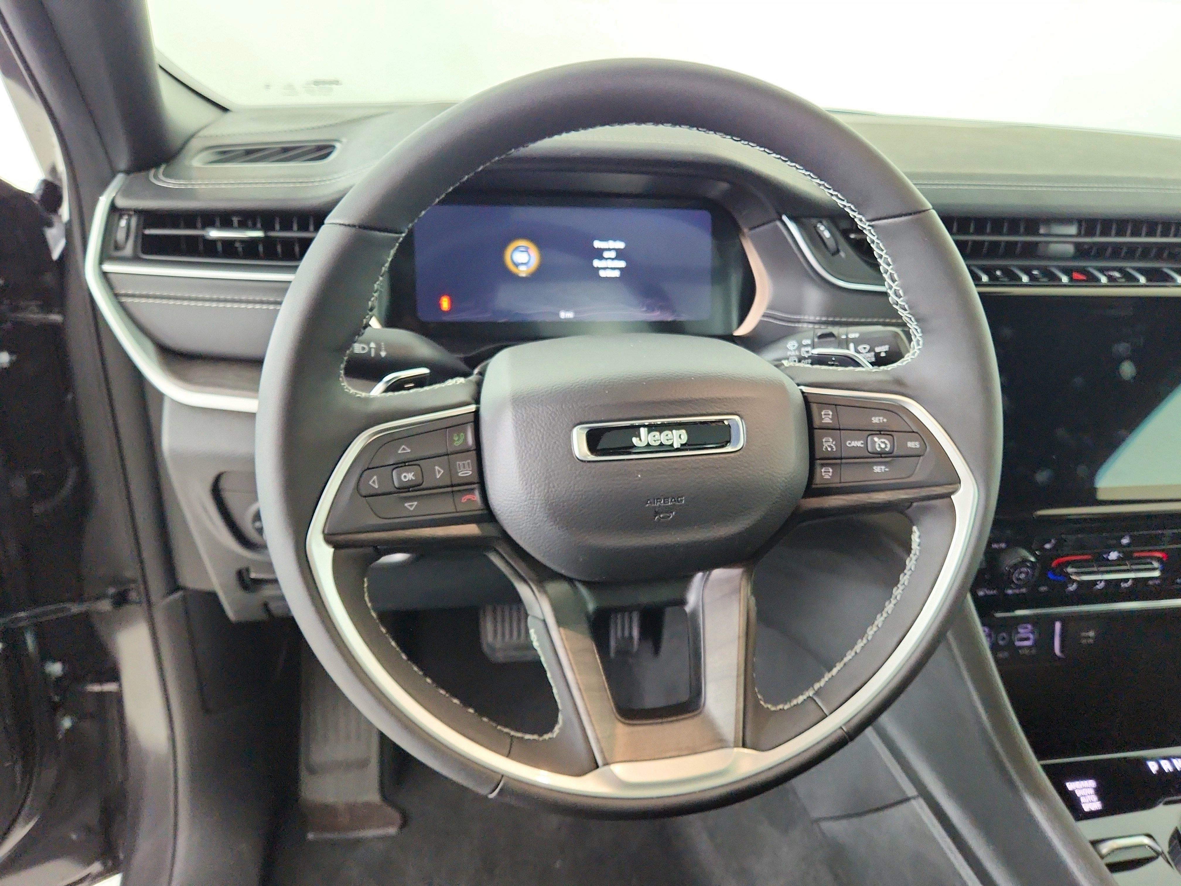 2025 Jeep Grand Cherokee JEEP GRAND CHEROKEE LIMITED 4X4