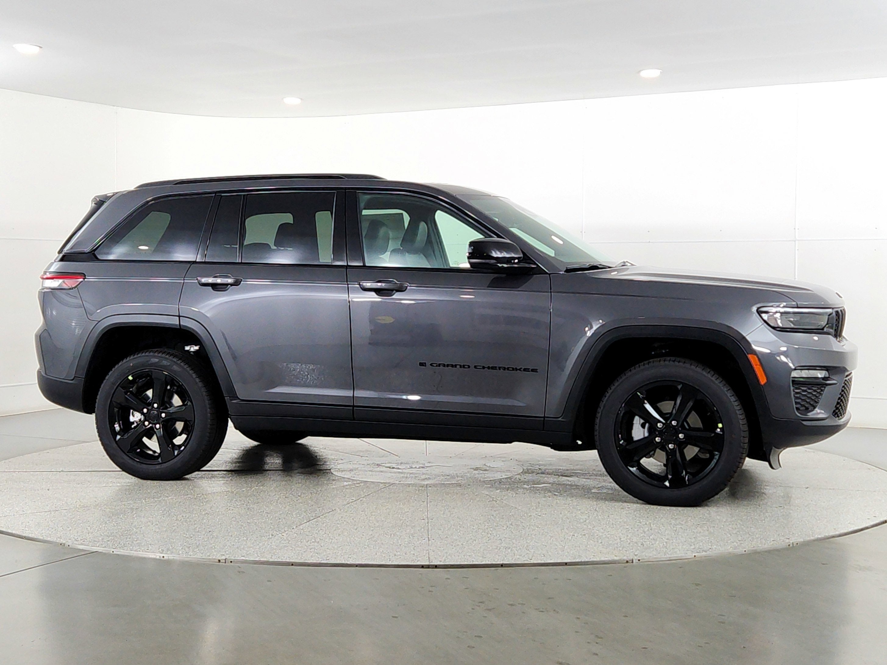 2025 Jeep Grand Cherokee JEEP GRAND CHEROKEE LIMITED 4X4