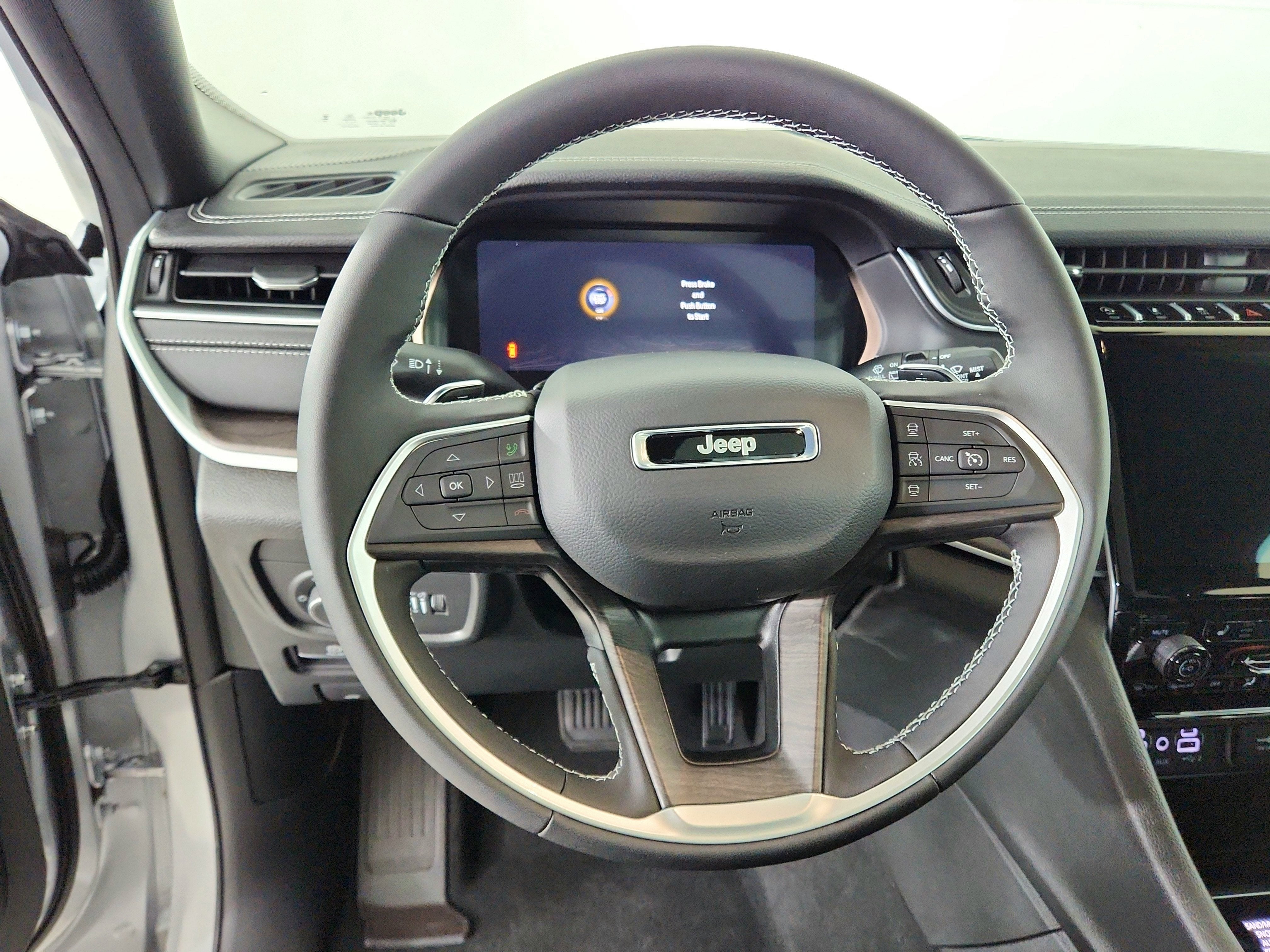 2025 Jeep Grand Cherokee JEEP GRAND CHEROKEE LIMITED 4X4