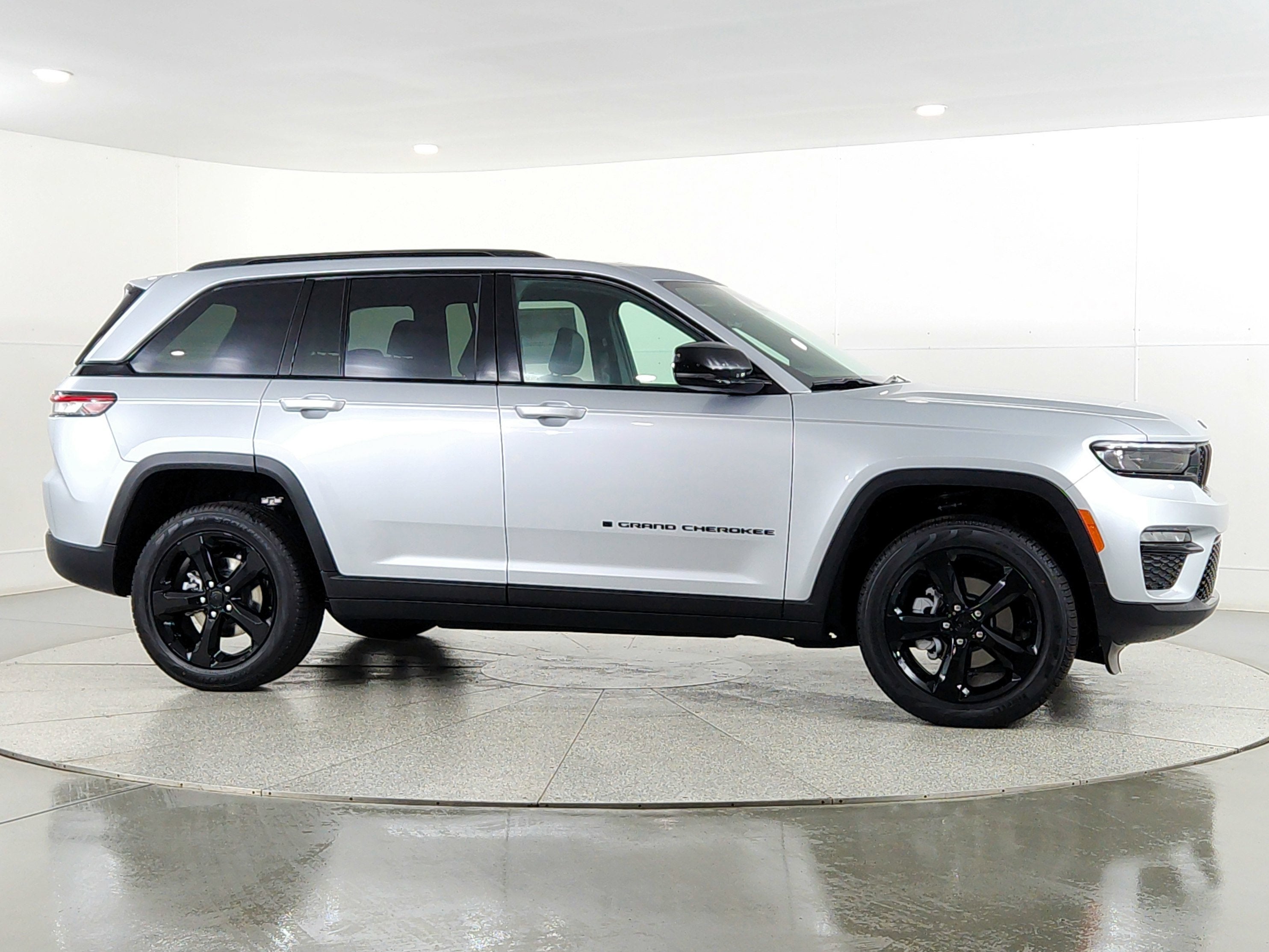 2025 Jeep Grand Cherokee JEEP GRAND CHEROKEE LIMITED 4X4