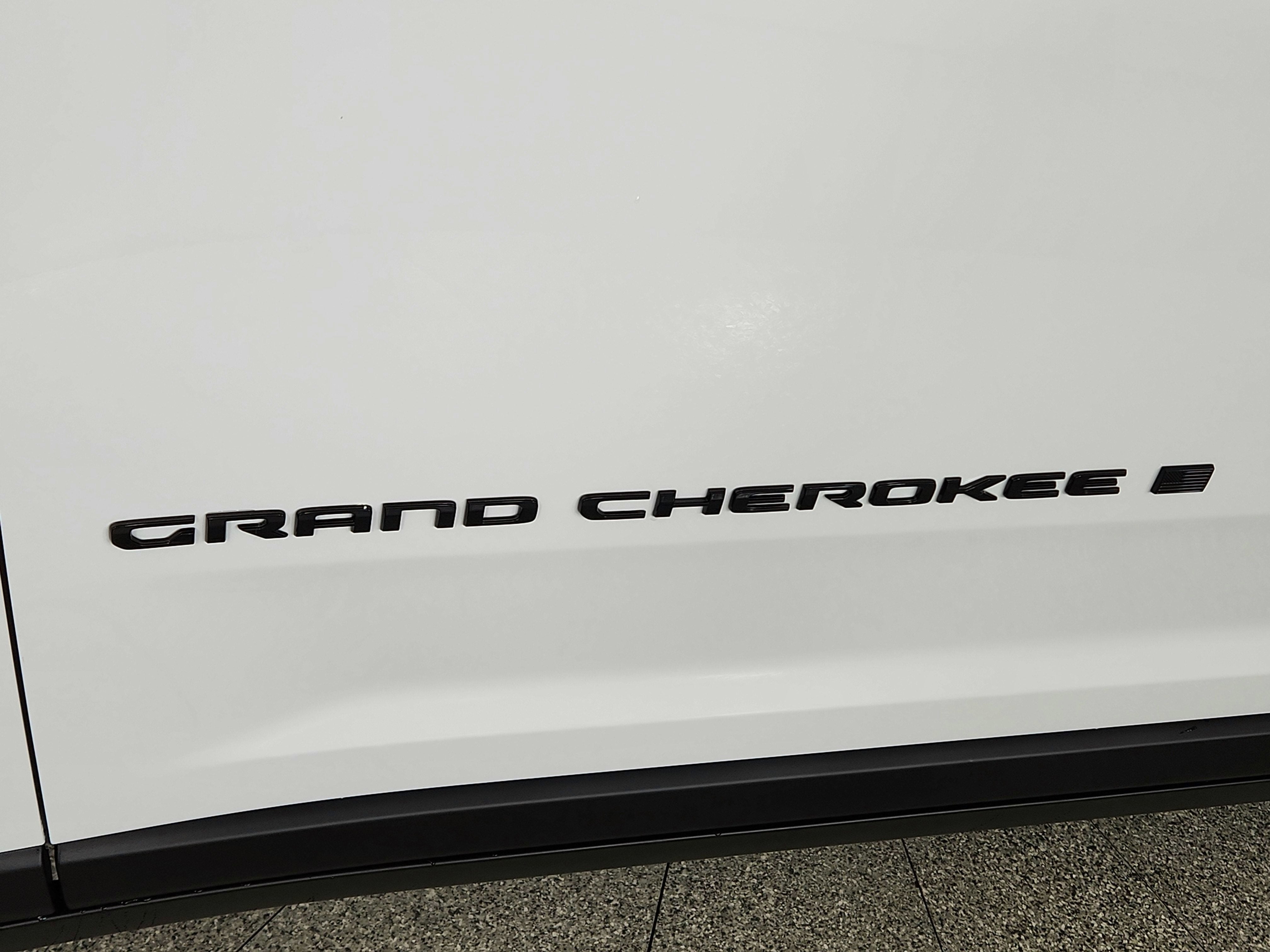 2025 Jeep Grand Cherokee JEEP GRAND CHEROKEE LIMITED 4X4