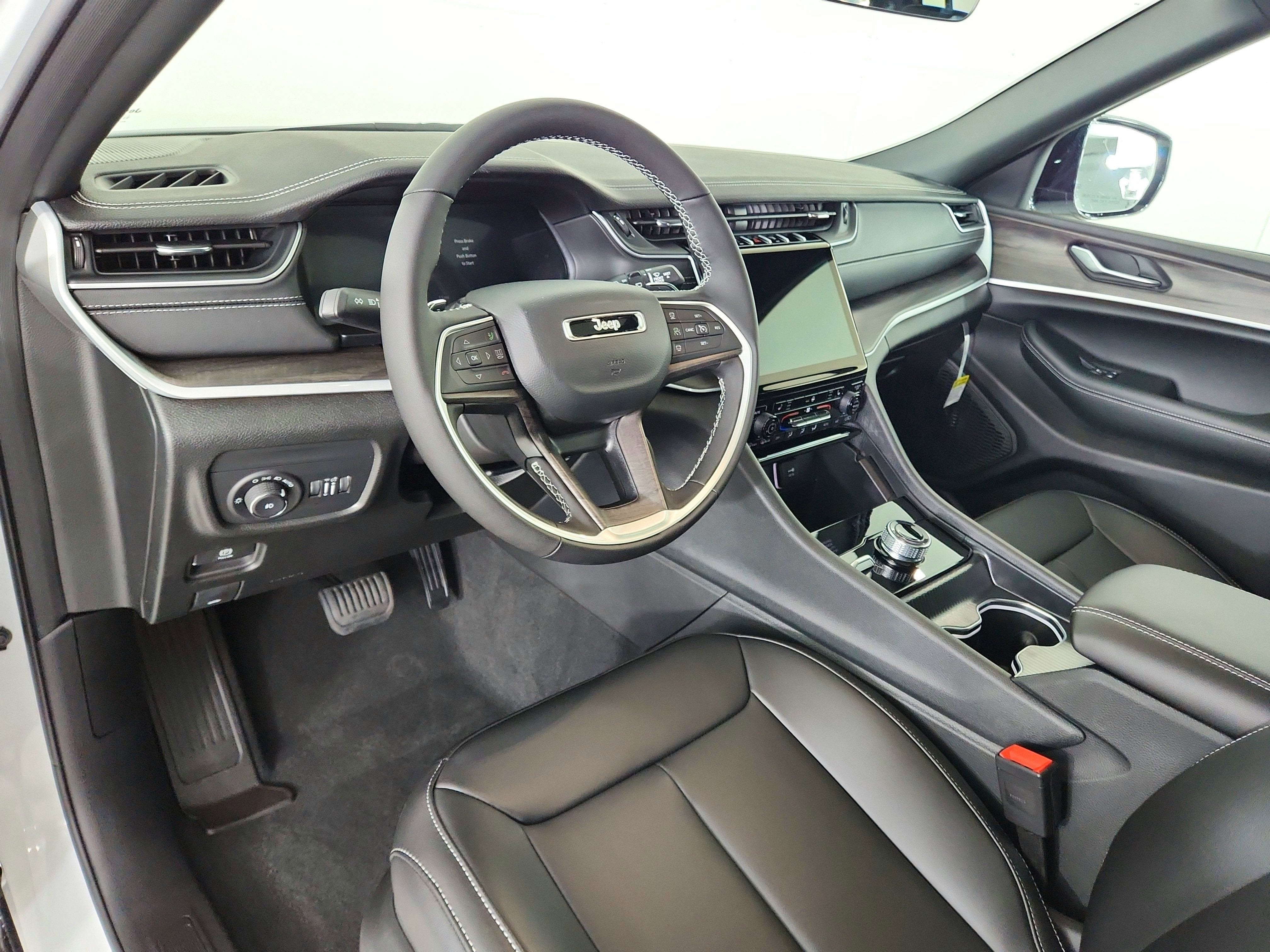 2025 Jeep Grand Cherokee JEEP GRAND CHEROKEE LIMITED 4X4