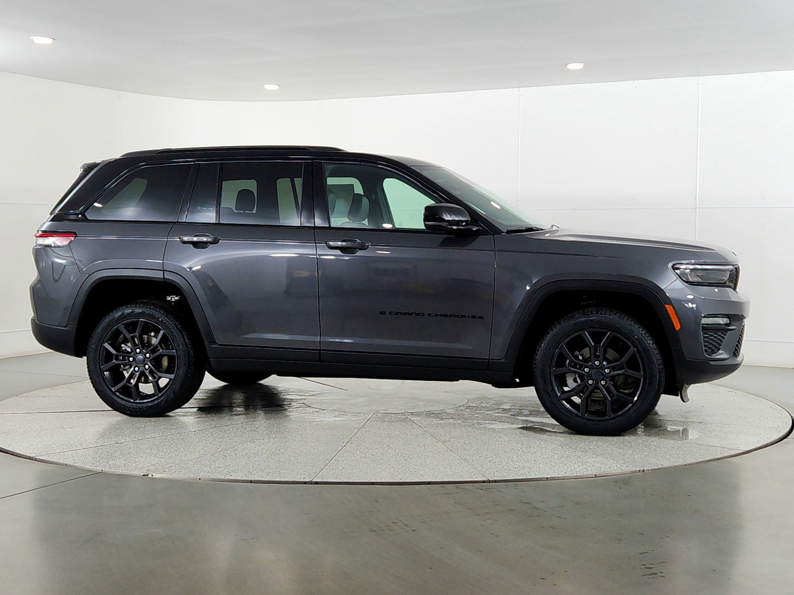 2025 Jeep Grand Cherokee JEEP GRAND CHEROKEE LIMITED 4X4