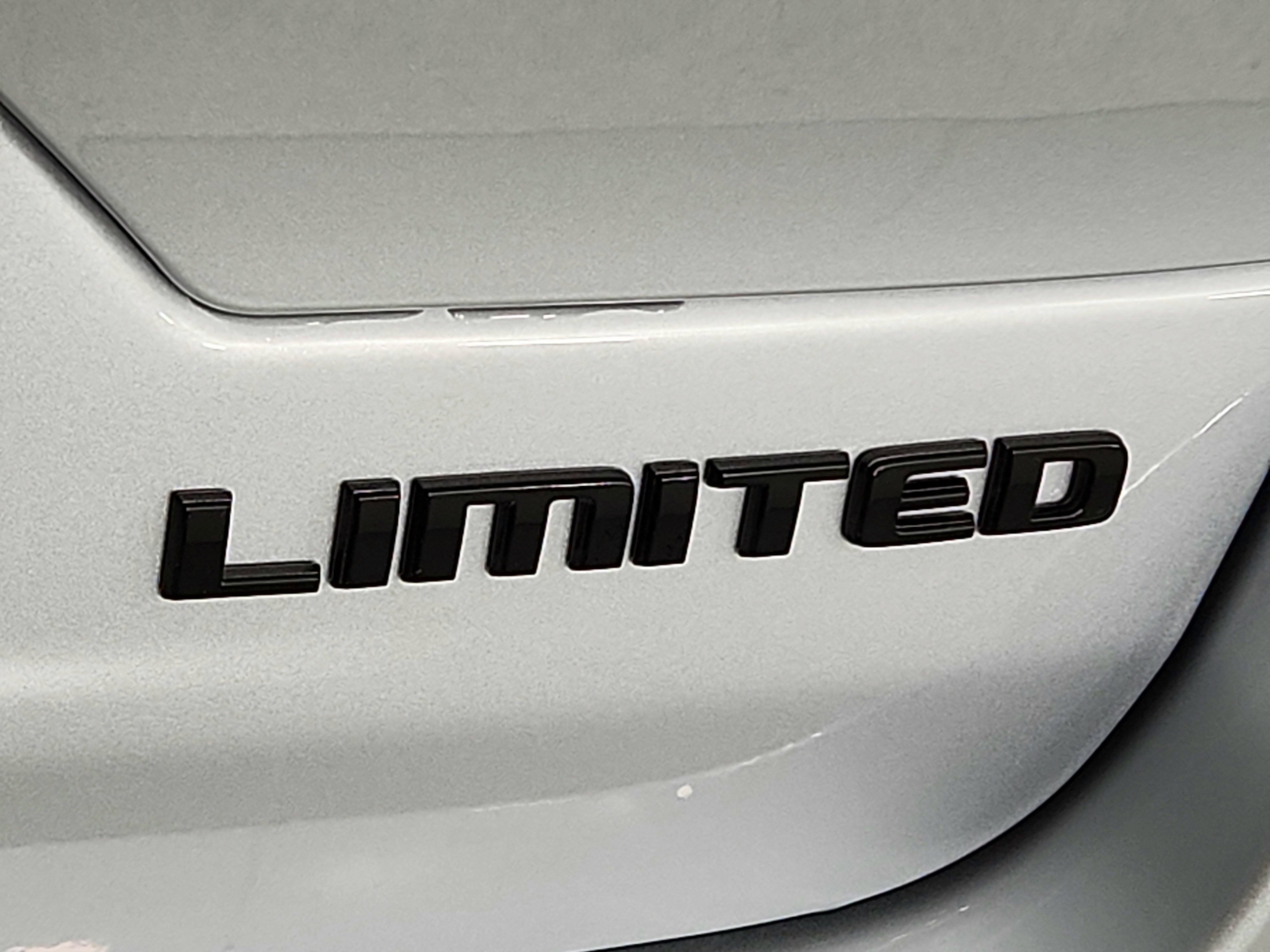 2025 Jeep Grand Cherokee JEEP GRAND CHEROKEE LIMITED 4X4