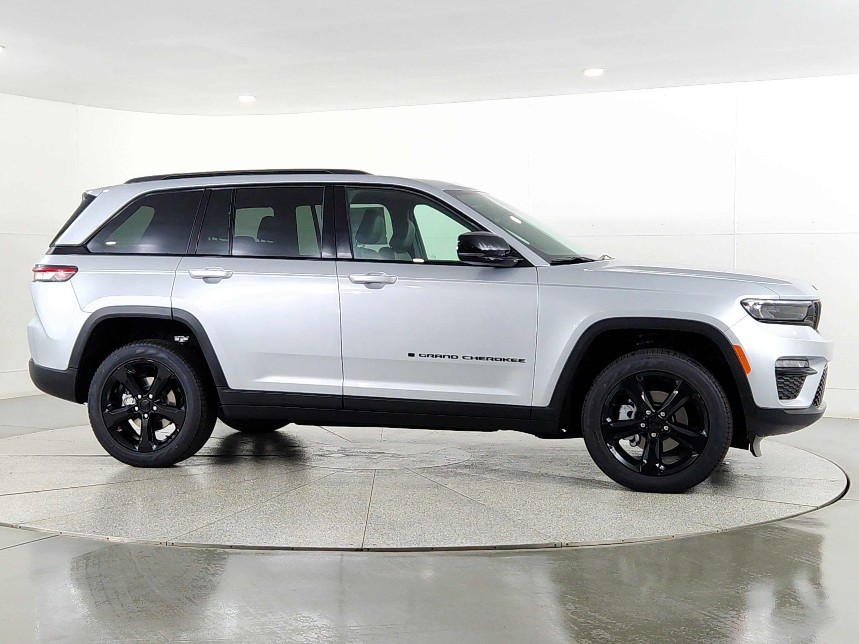 2025 Jeep Grand Cherokee JEEP GRAND CHEROKEE LIMITED 4X4
