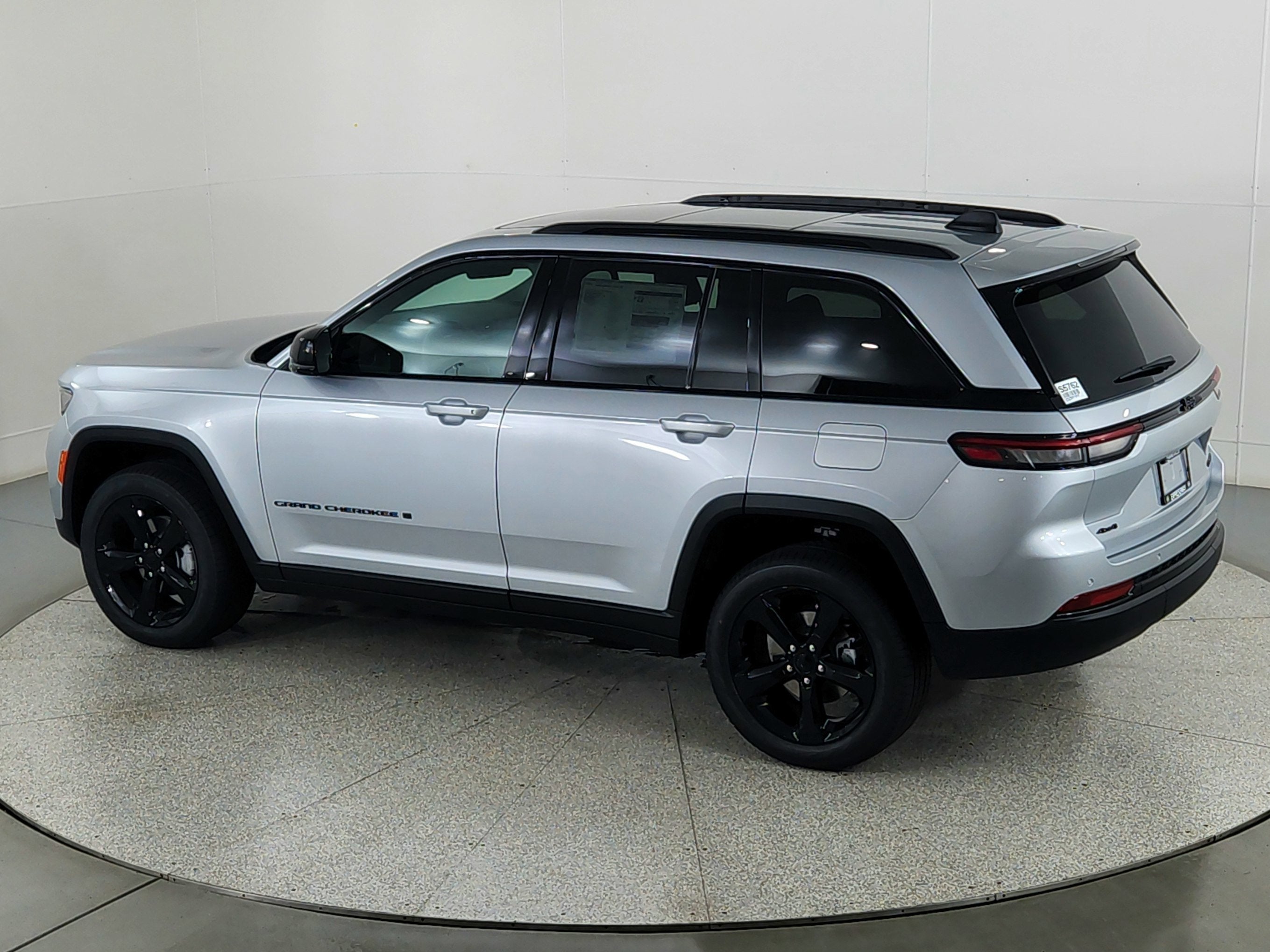 2025 Jeep Grand Cherokee JEEP GRAND CHEROKEE LIMITED 4X4