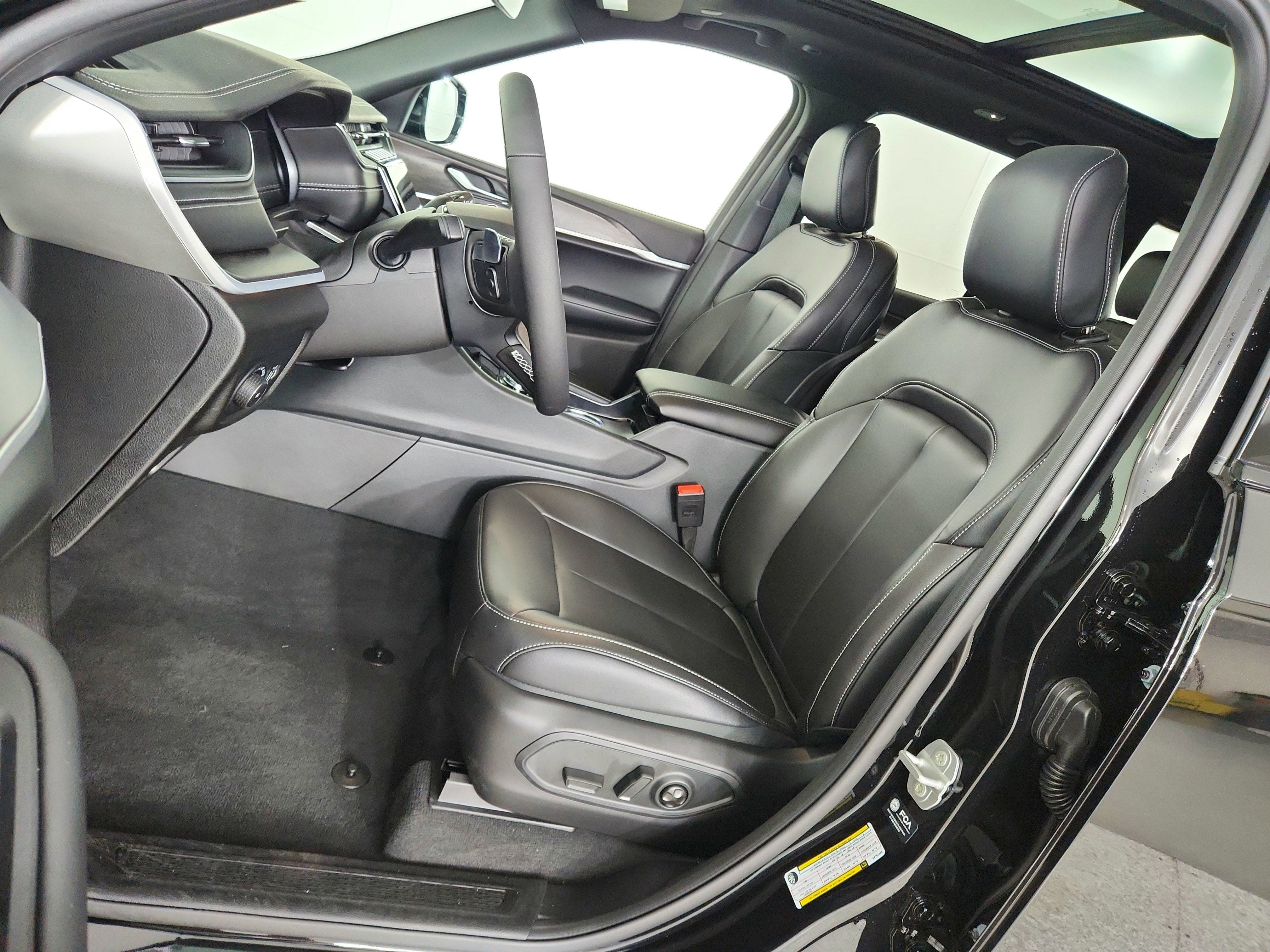 2025 Jeep Grand Cherokee JEEP GRAND CHEROKEE LIMITED 4X4