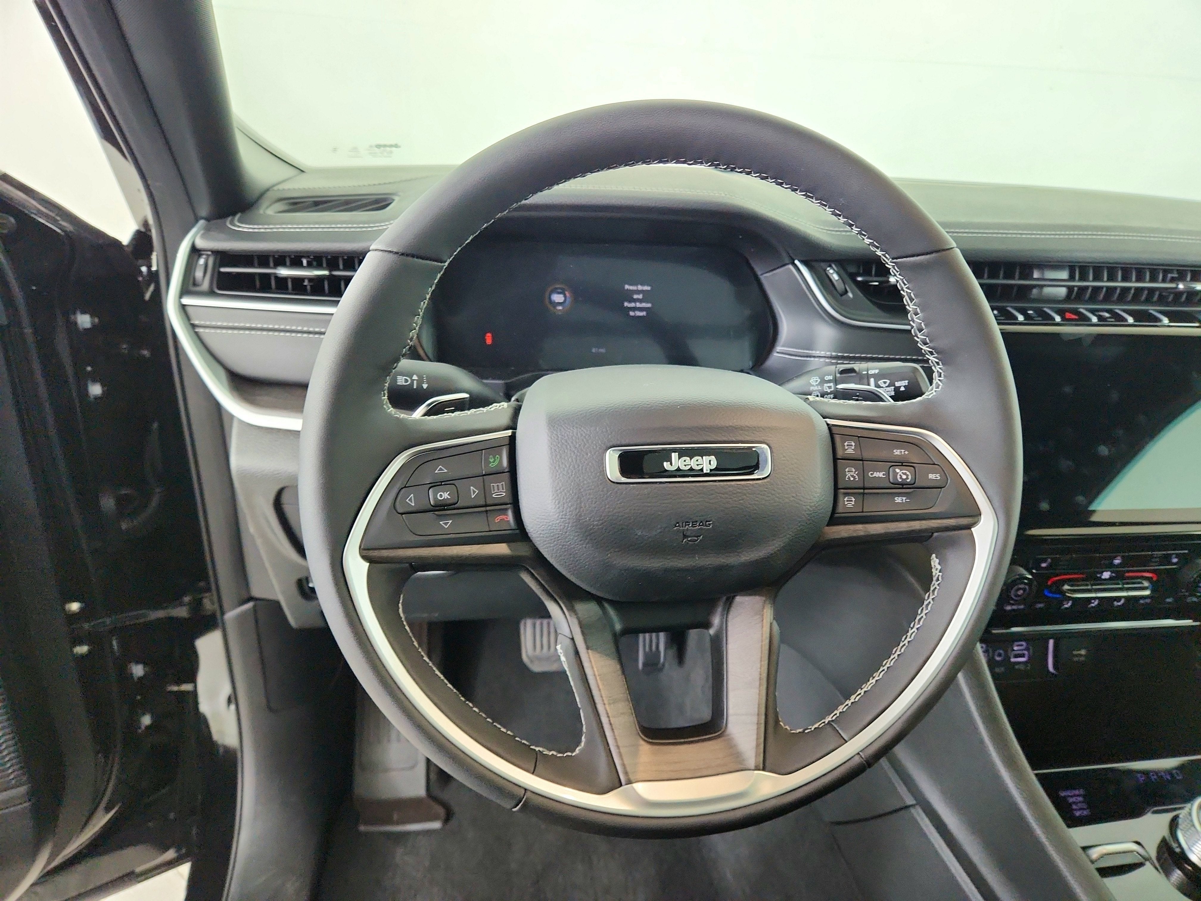 2025 Jeep Grand Cherokee JEEP GRAND CHEROKEE LIMITED 4X4