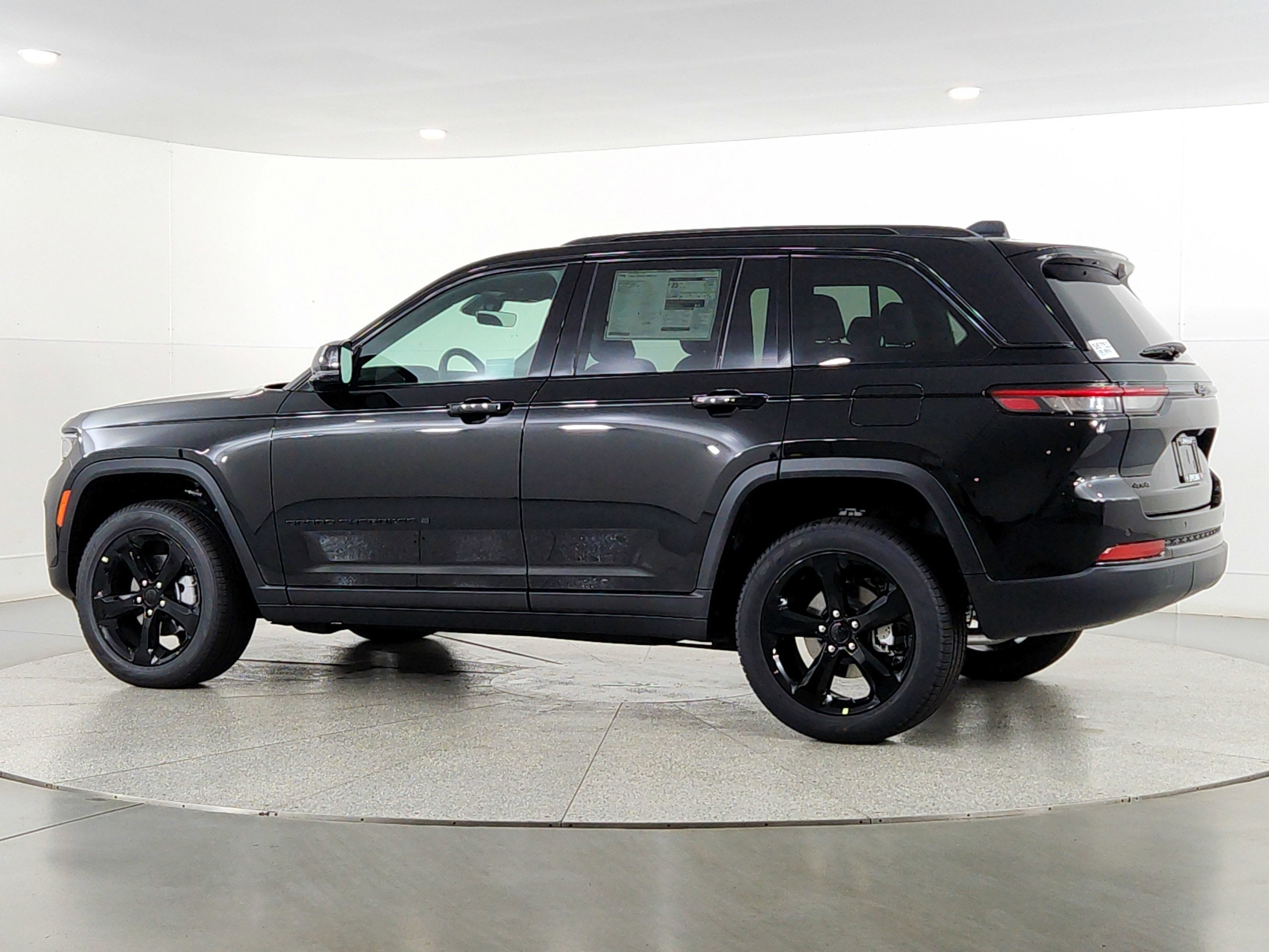 2025 Jeep Grand Cherokee JEEP GRAND CHEROKEE LIMITED 4X4