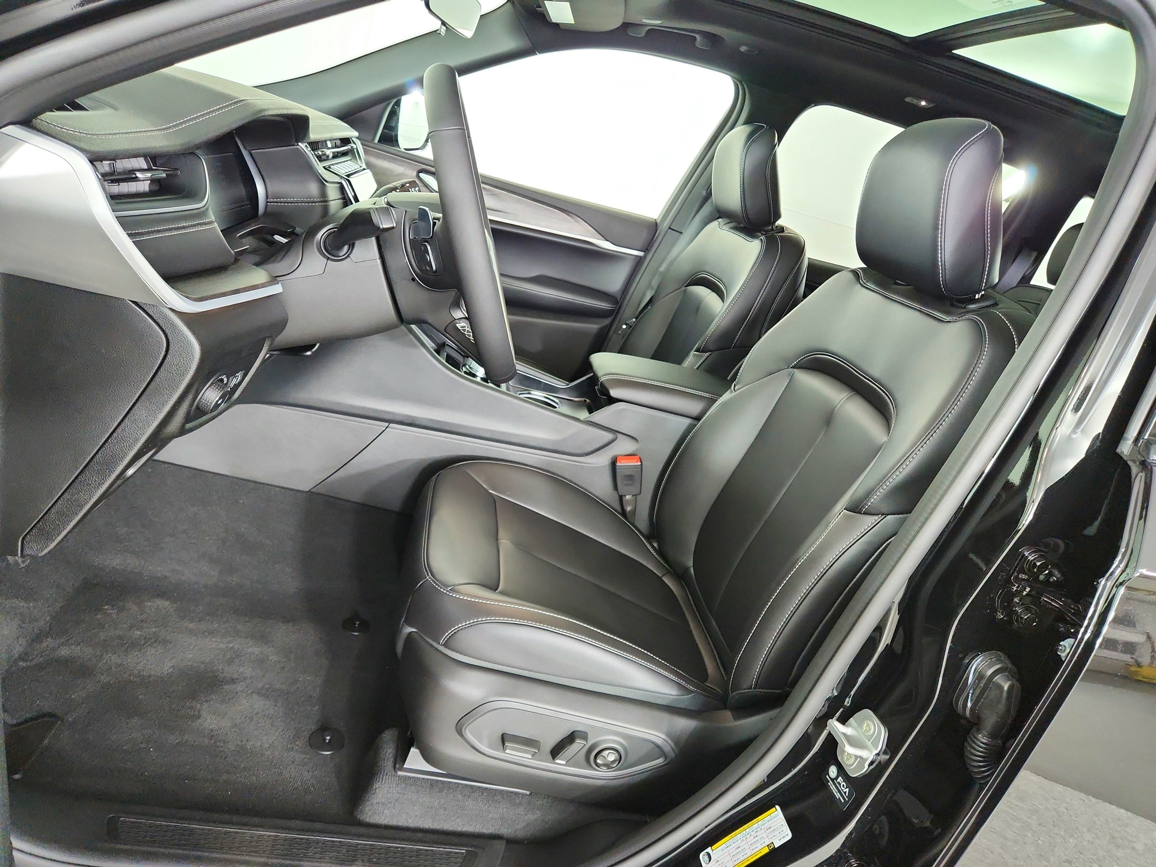 2025 Jeep Grand Cherokee JEEP GRAND CHEROKEE LIMITED 4X4