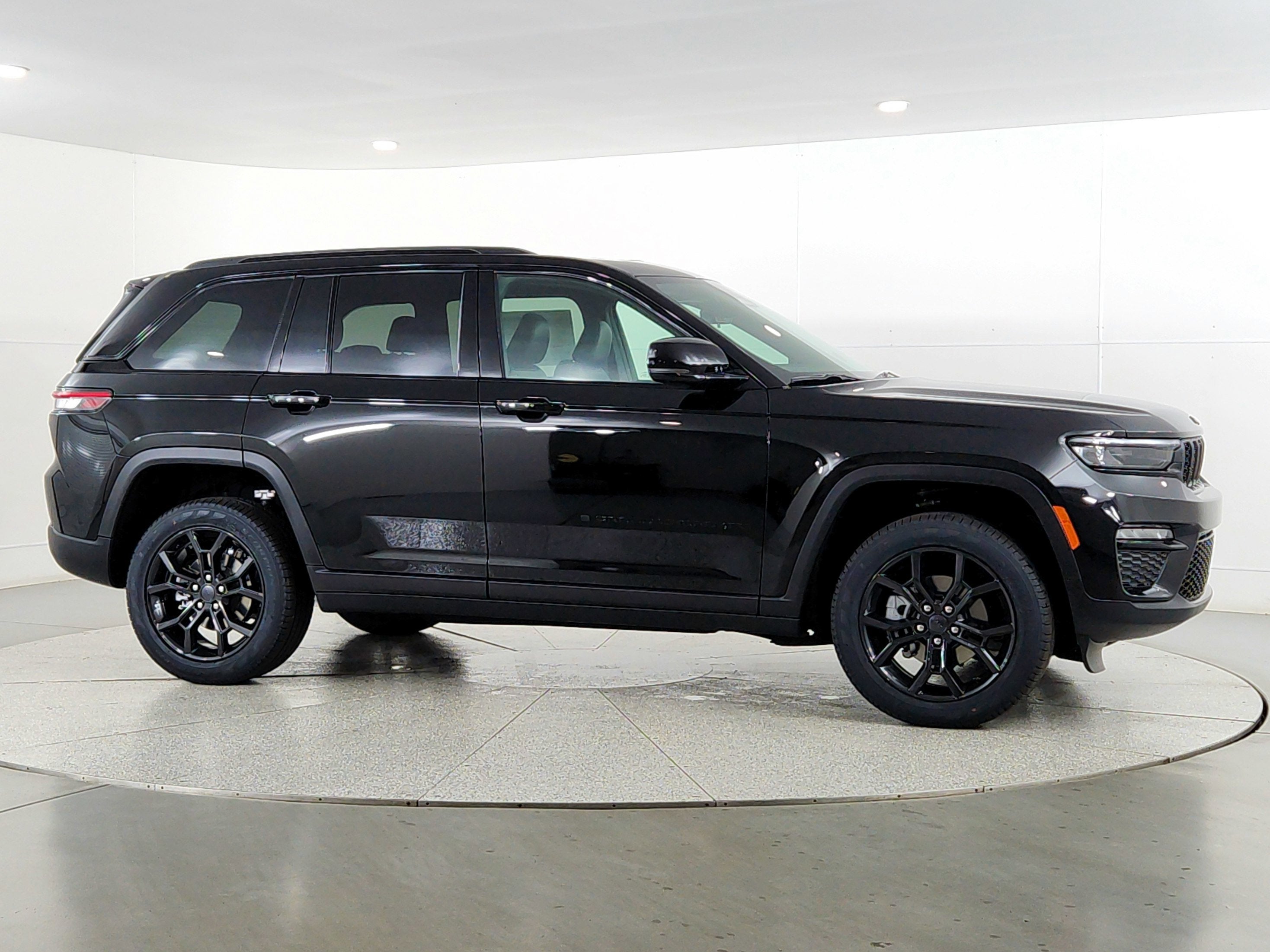 2025 Jeep Grand Cherokee JEEP GRAND CHEROKEE LIMITED 4X4