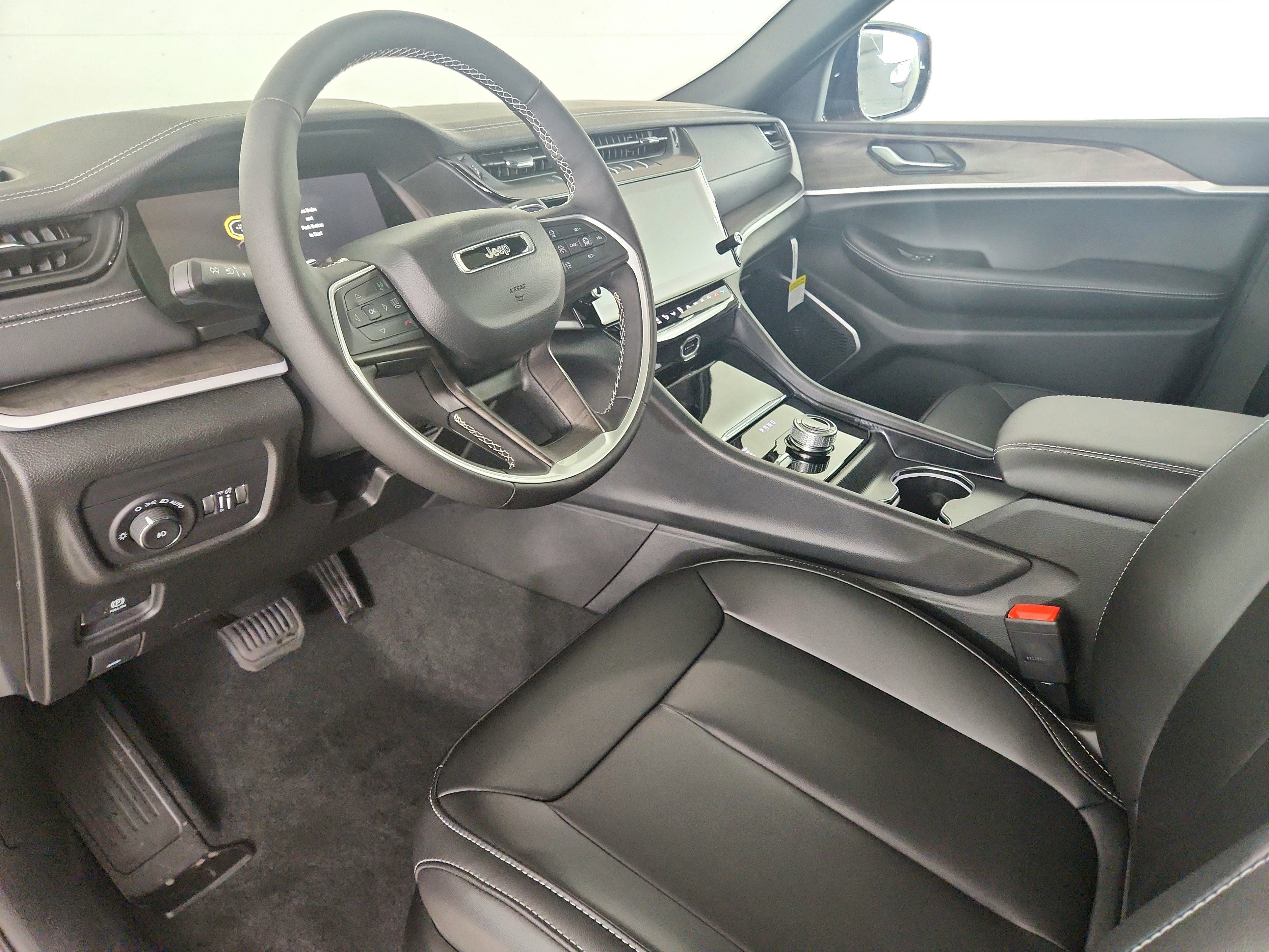 2026 Jeep Grand Cherokee JEEP GRAND CHEROKEE LIMITED 4X4