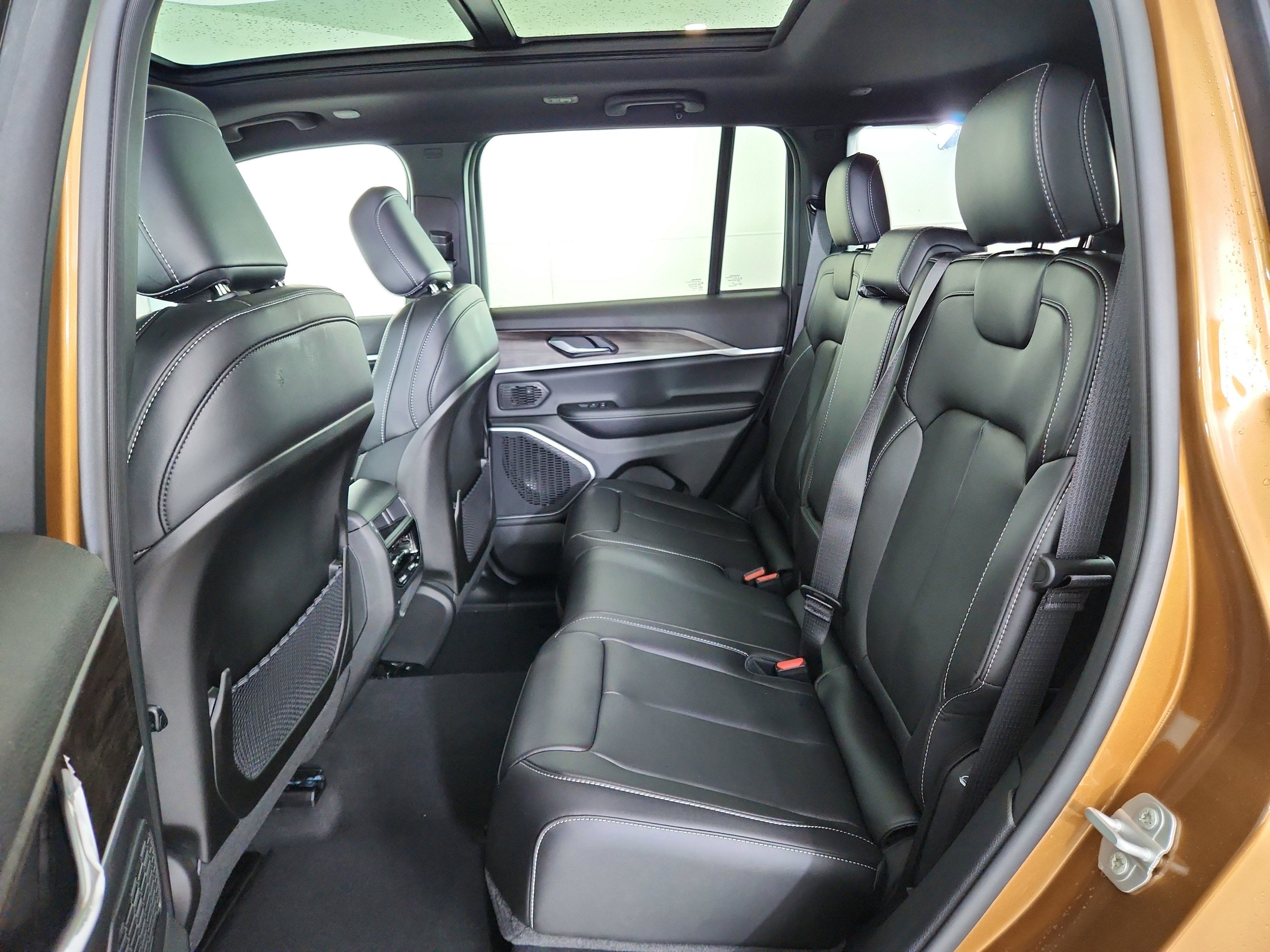 2026 Jeep Grand Cherokee JEEP GRAND CHEROKEE LIMITED 4X4