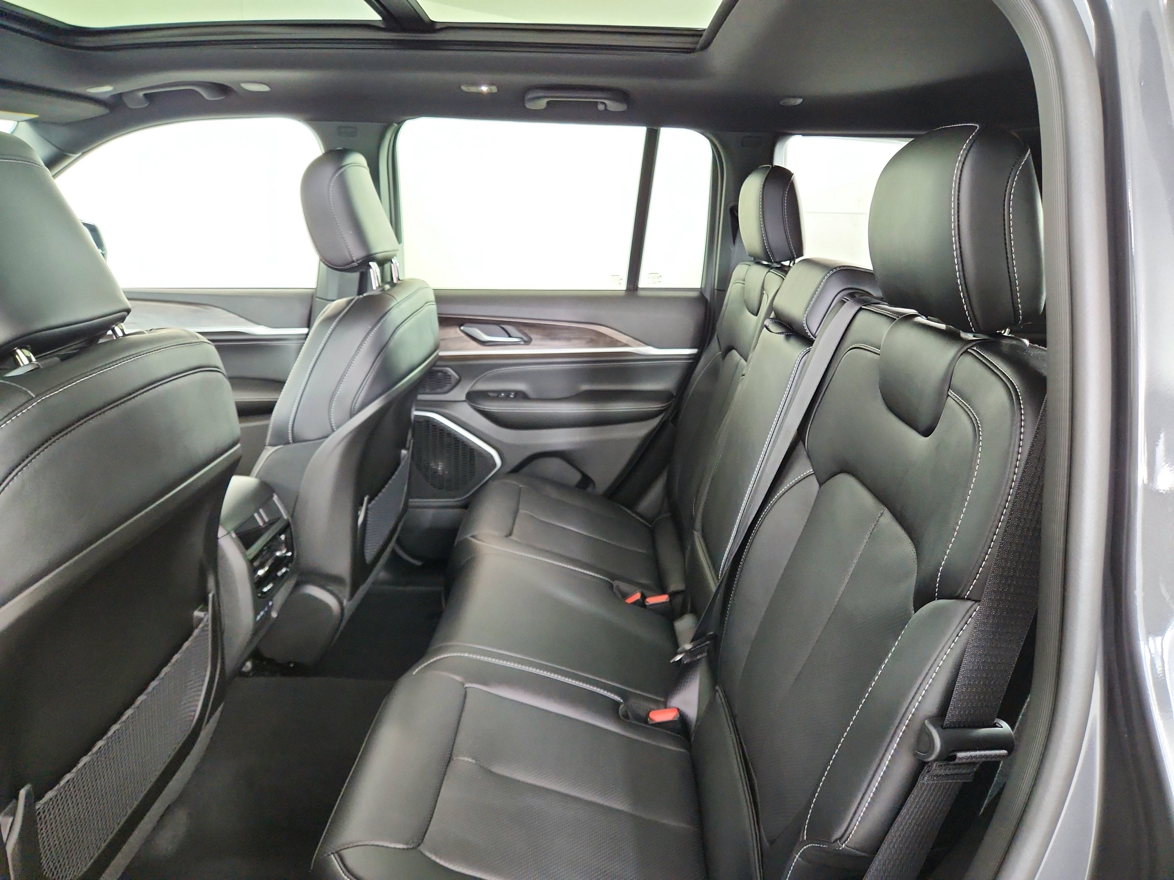 2026 Jeep Grand Cherokee Limited Reserve 4x4