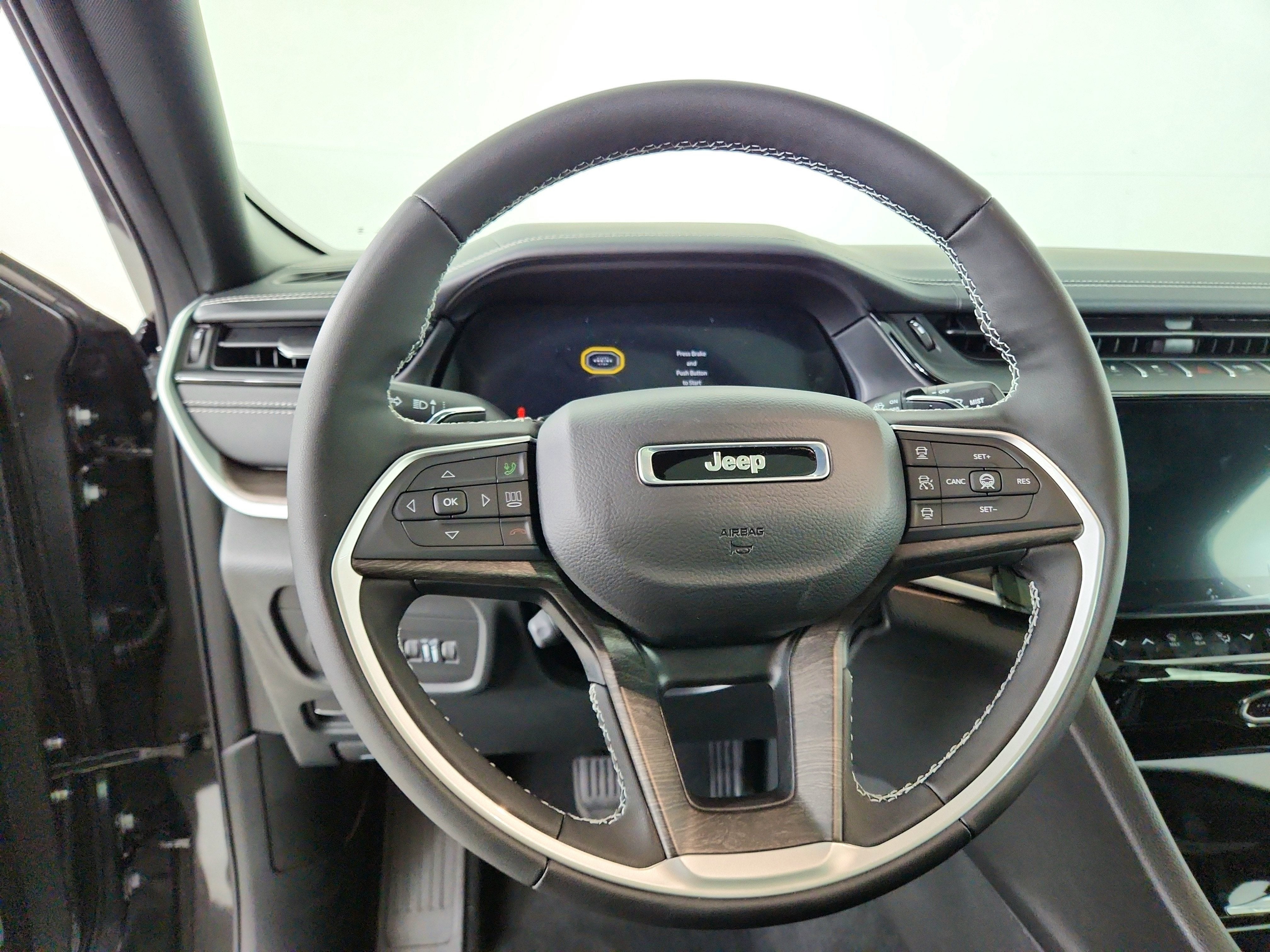2026 Jeep Grand Cherokee Limited Reserve 4x4