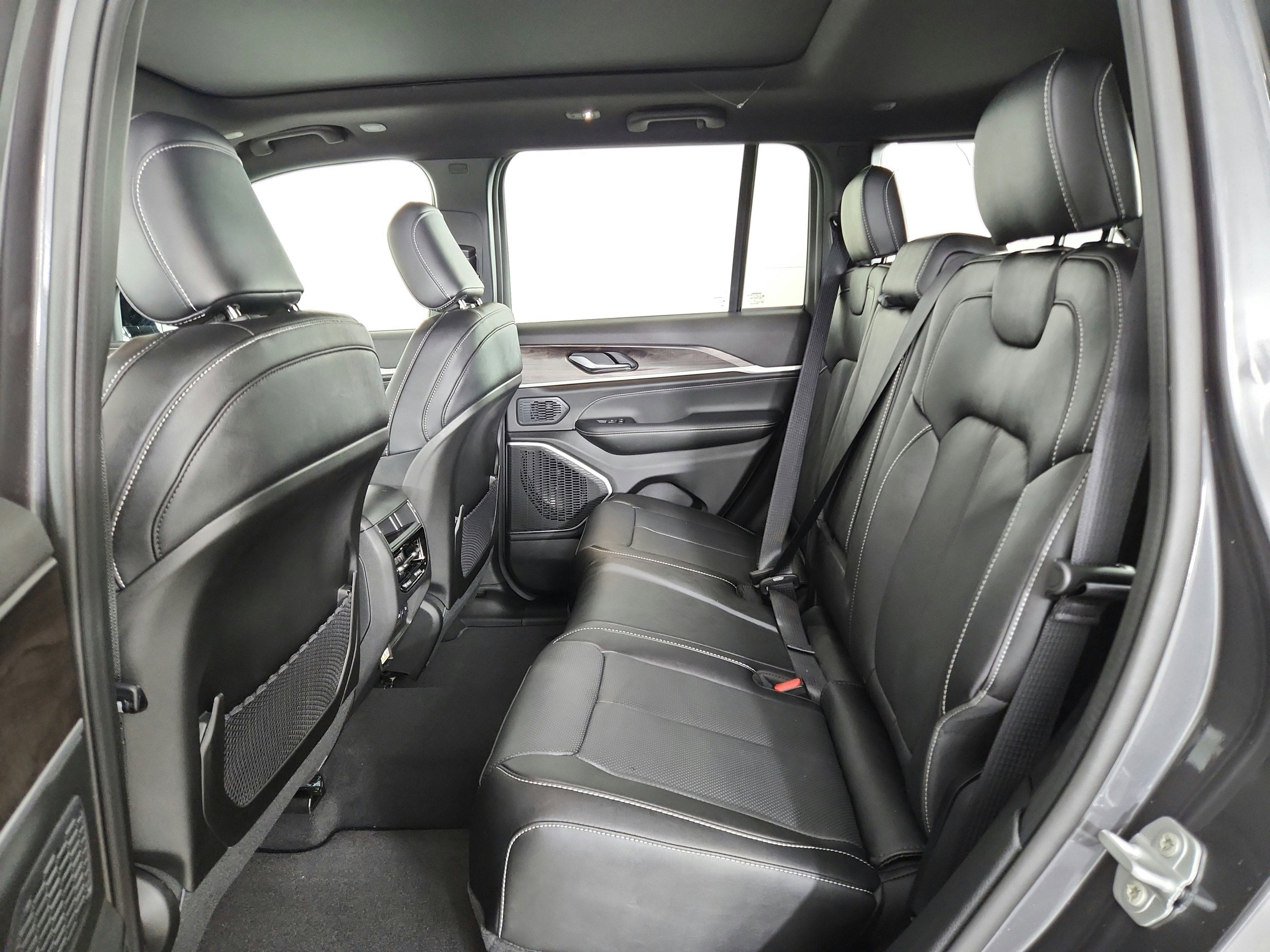 2026 Jeep Grand Cherokee JEEP GRAND CHEROKEE LIMITED 4X4