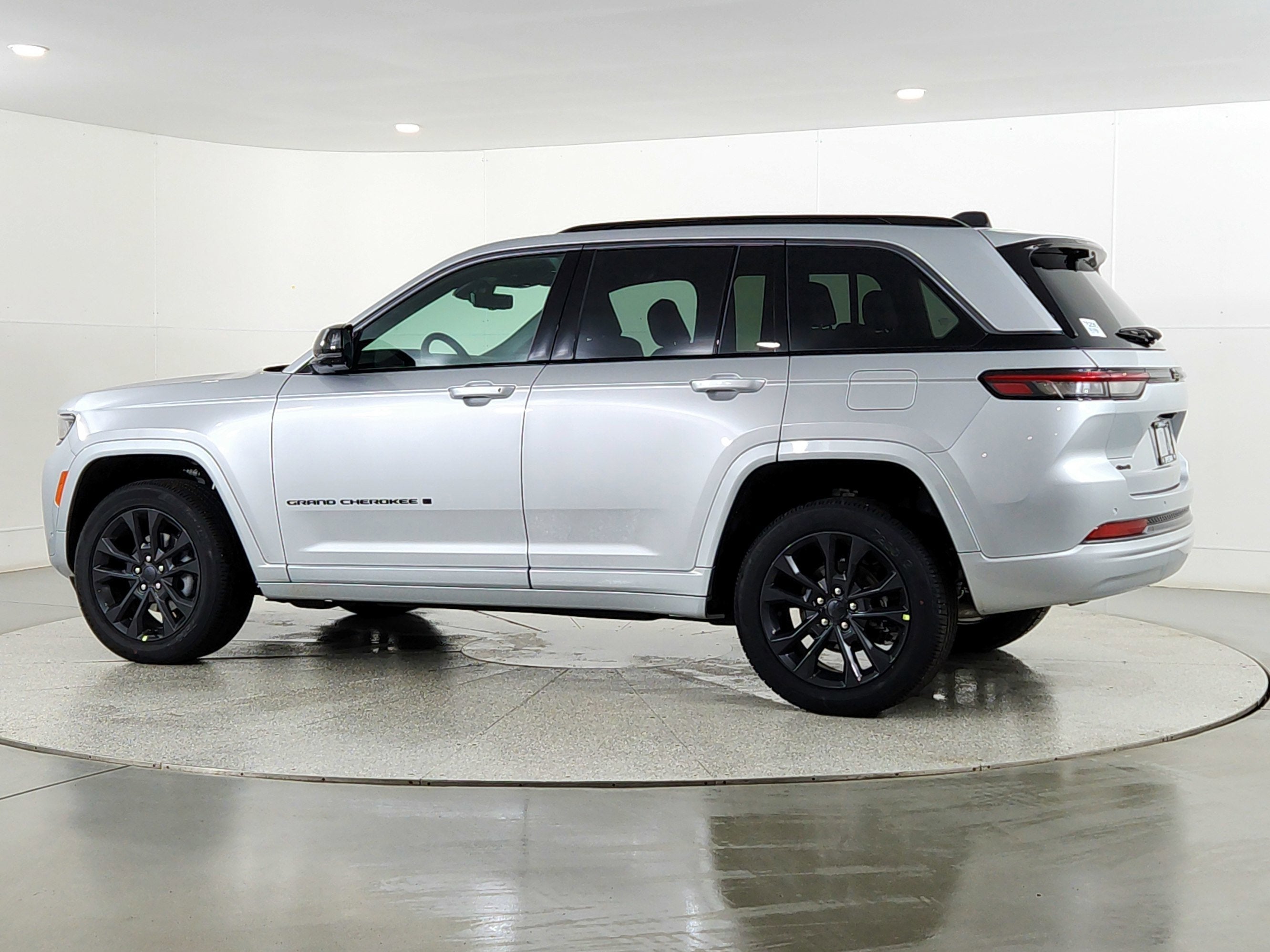 2026 Jeep Grand Cherokee JEEP GRAND CHEROKEE LIMITED 4X4