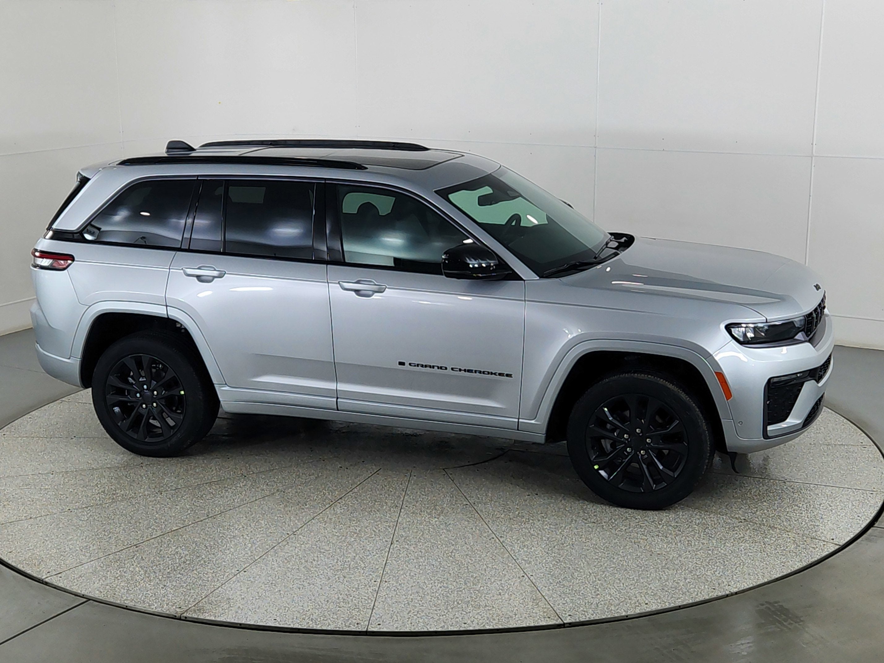 2026 Jeep Grand Cherokee JEEP GRAND CHEROKEE LIMITED 4X4