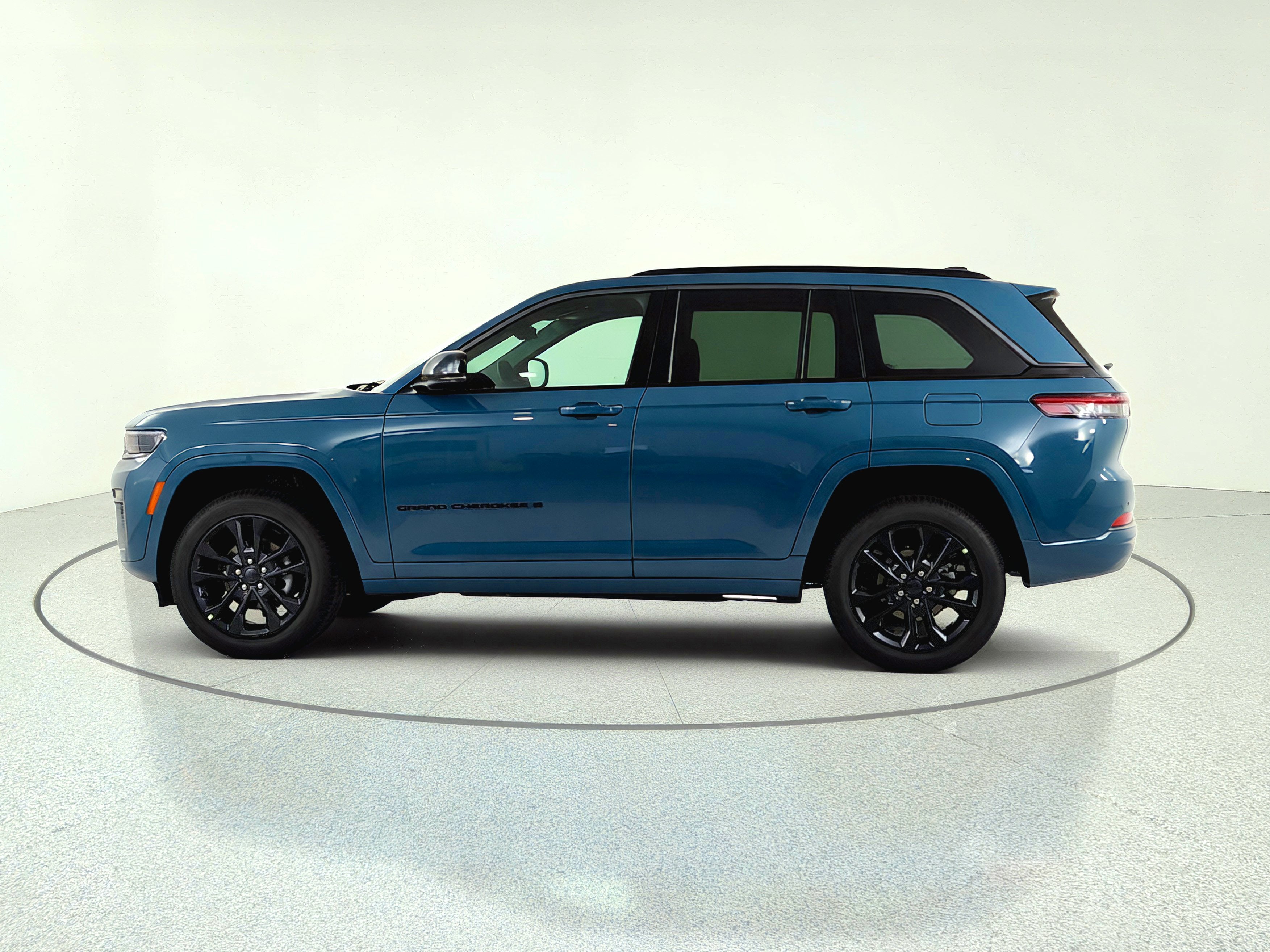 2026 Jeep Grand Cherokee Limited Reserve 4x4