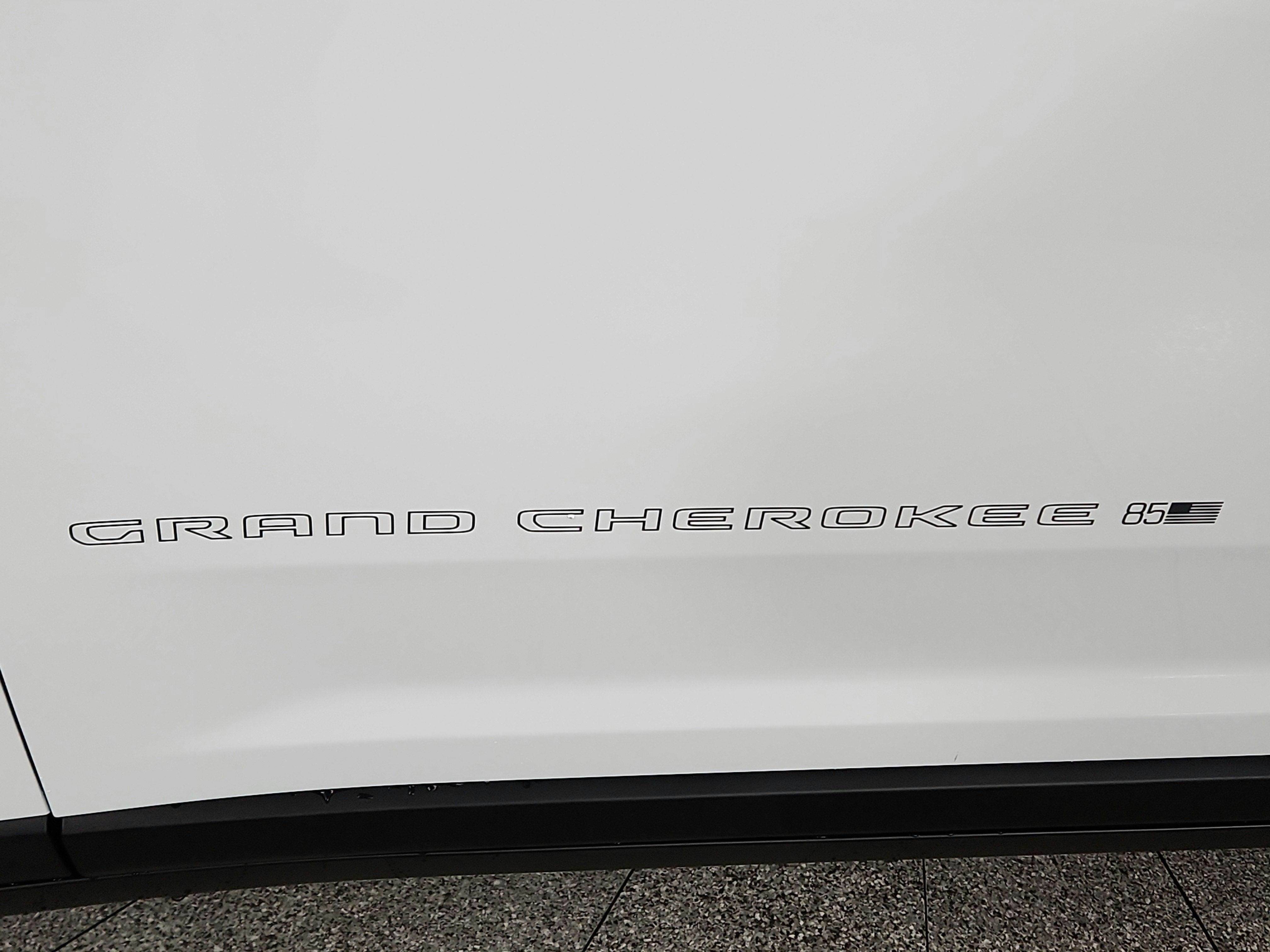 2026 Jeep Grand Cherokee 85th Anniversary Edition 4x4