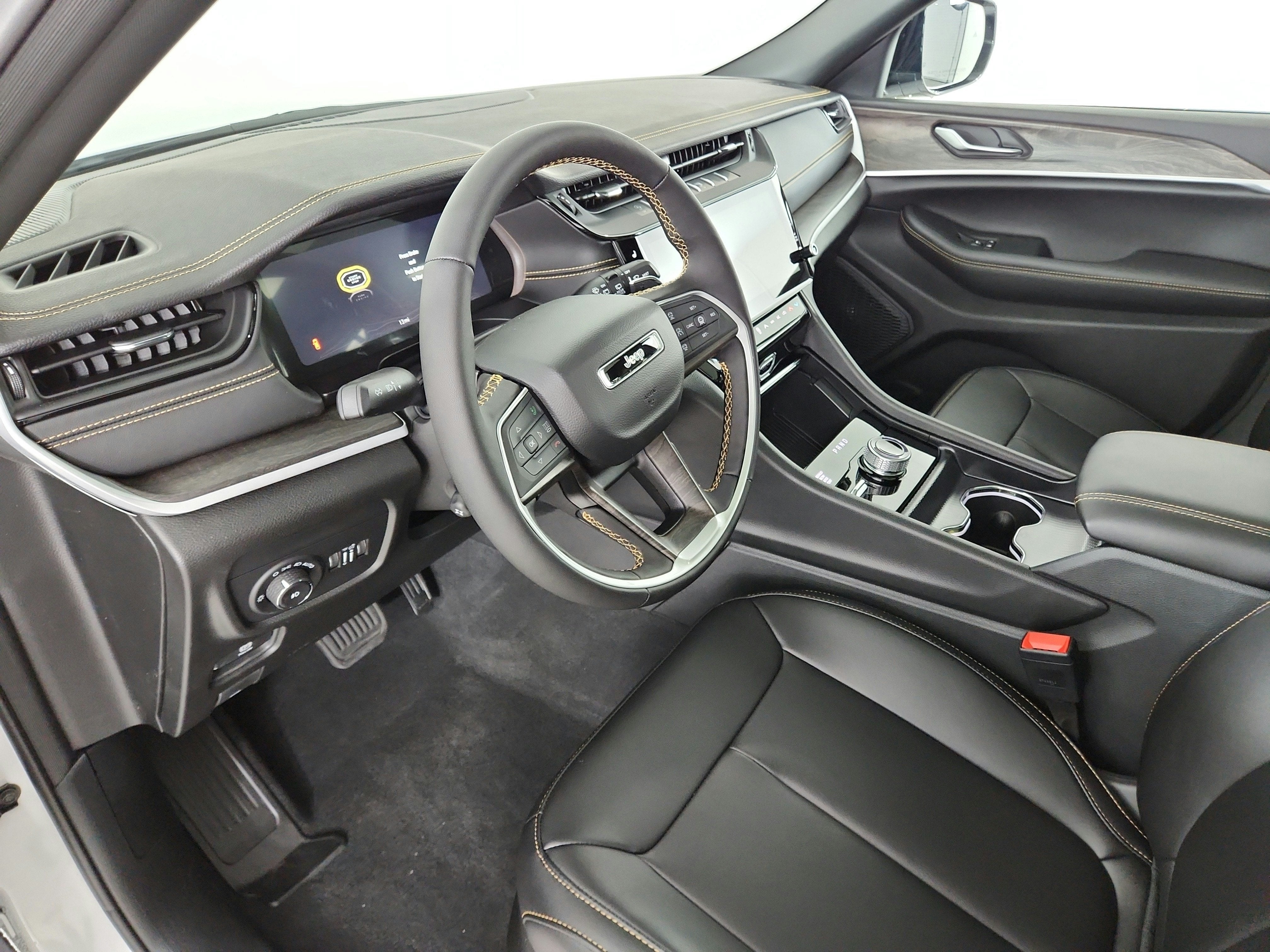 2026 Jeep Grand Cherokee 85th Anniversary Edition 4x4