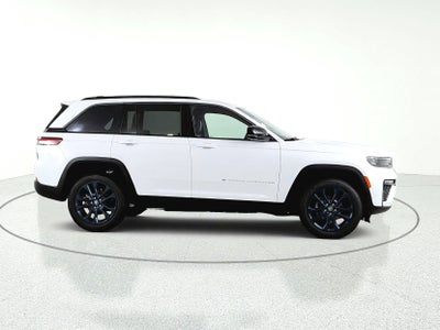 2026 Jeep Grand Cherokee 85th Anniversary Edition 4x4