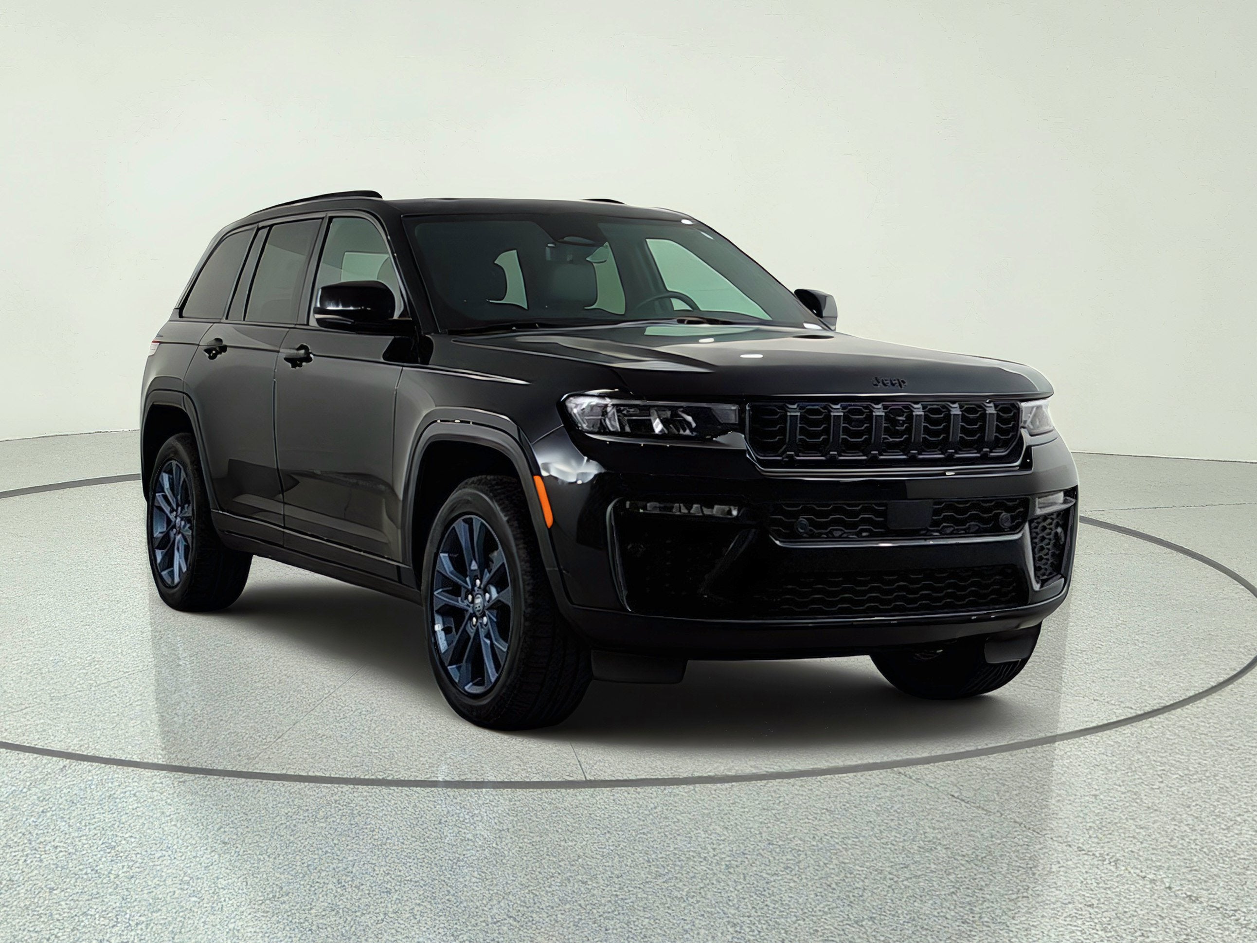 2026 Jeep Grand Cherokee 85th Anniversary Edition 4x4