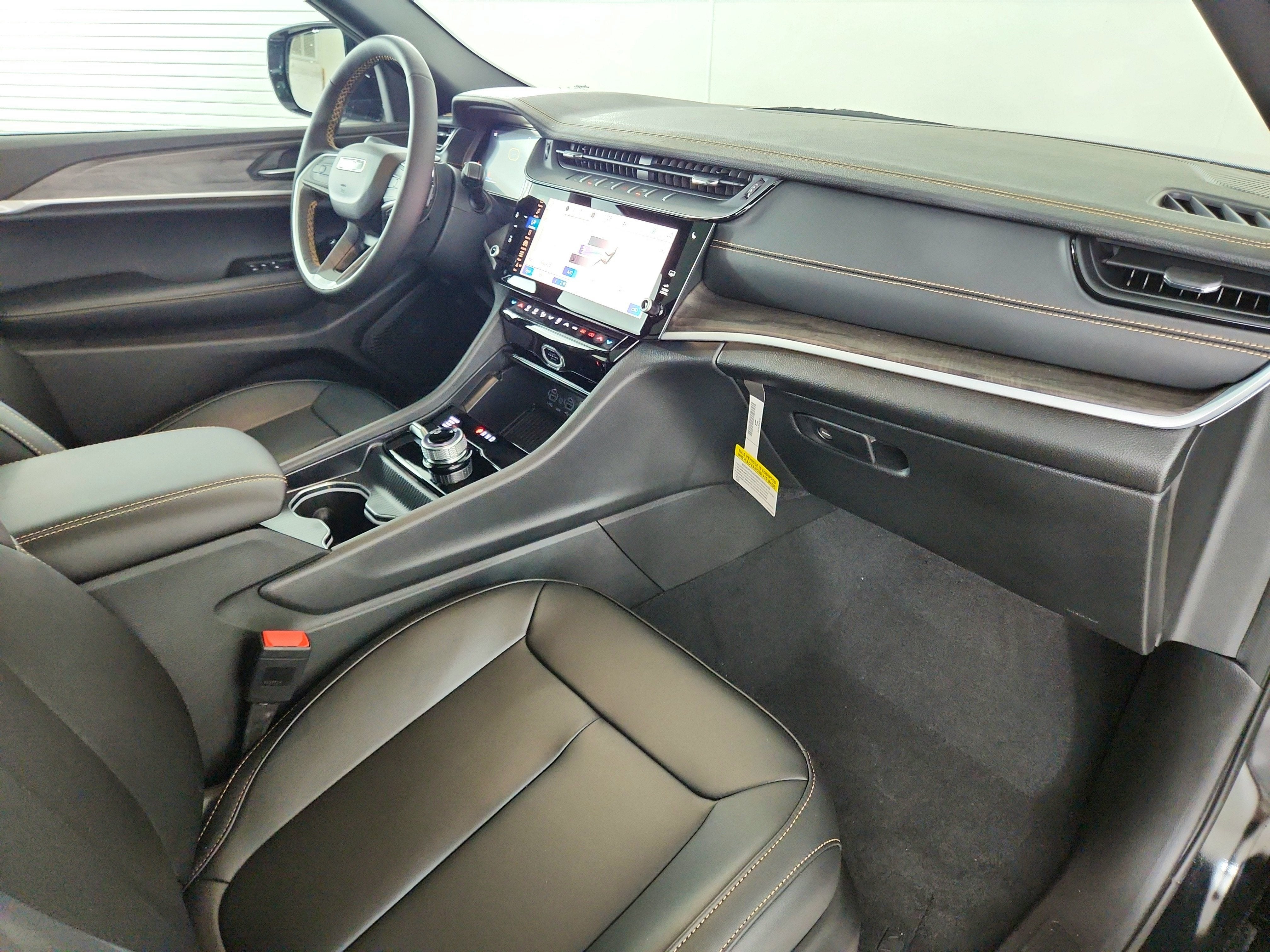 2026 Jeep Grand Cherokee 85th Anniversary Edition 4x4