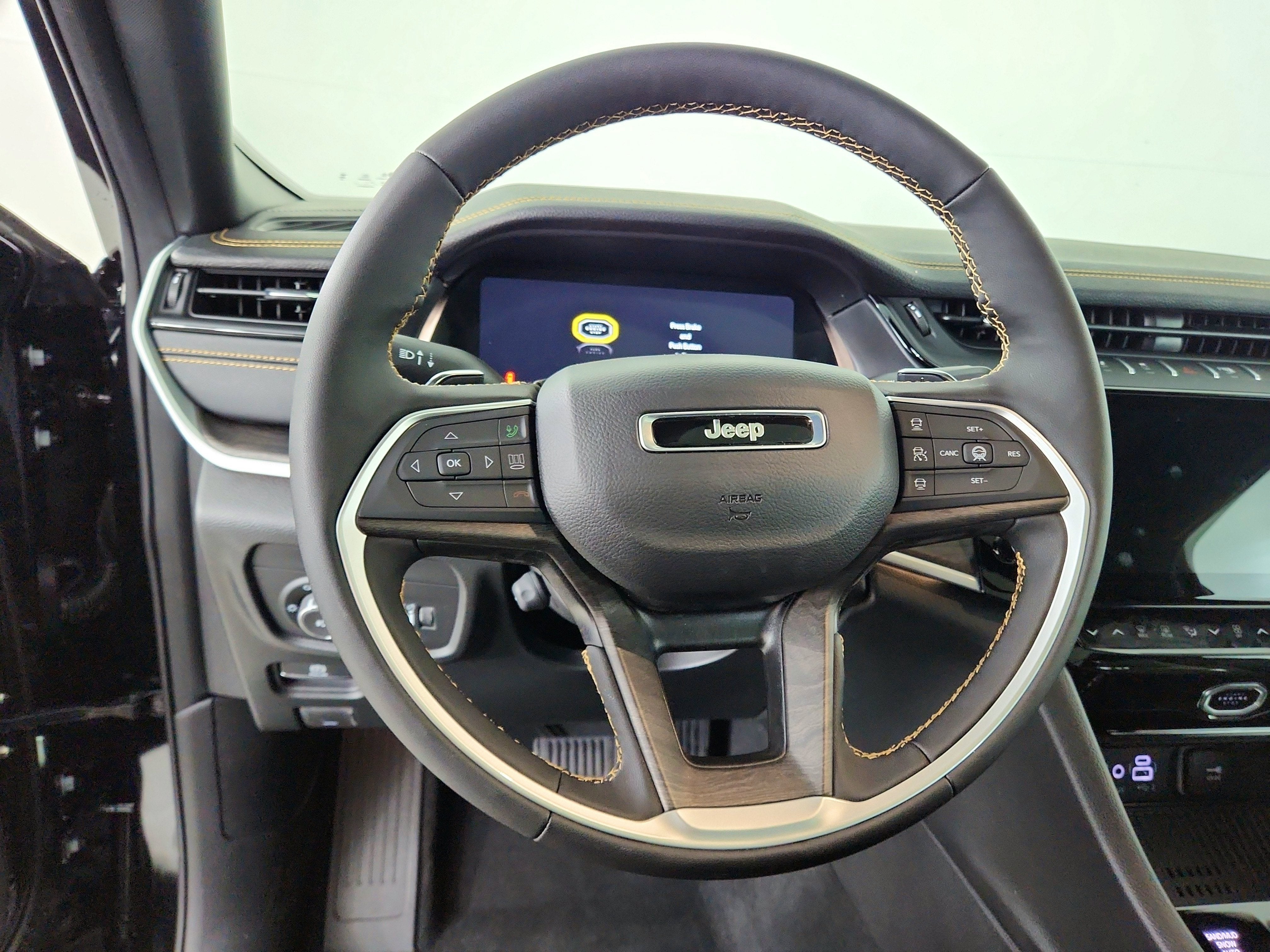 2026 Jeep Grand Cherokee 85th Anniversary Edition 4x4