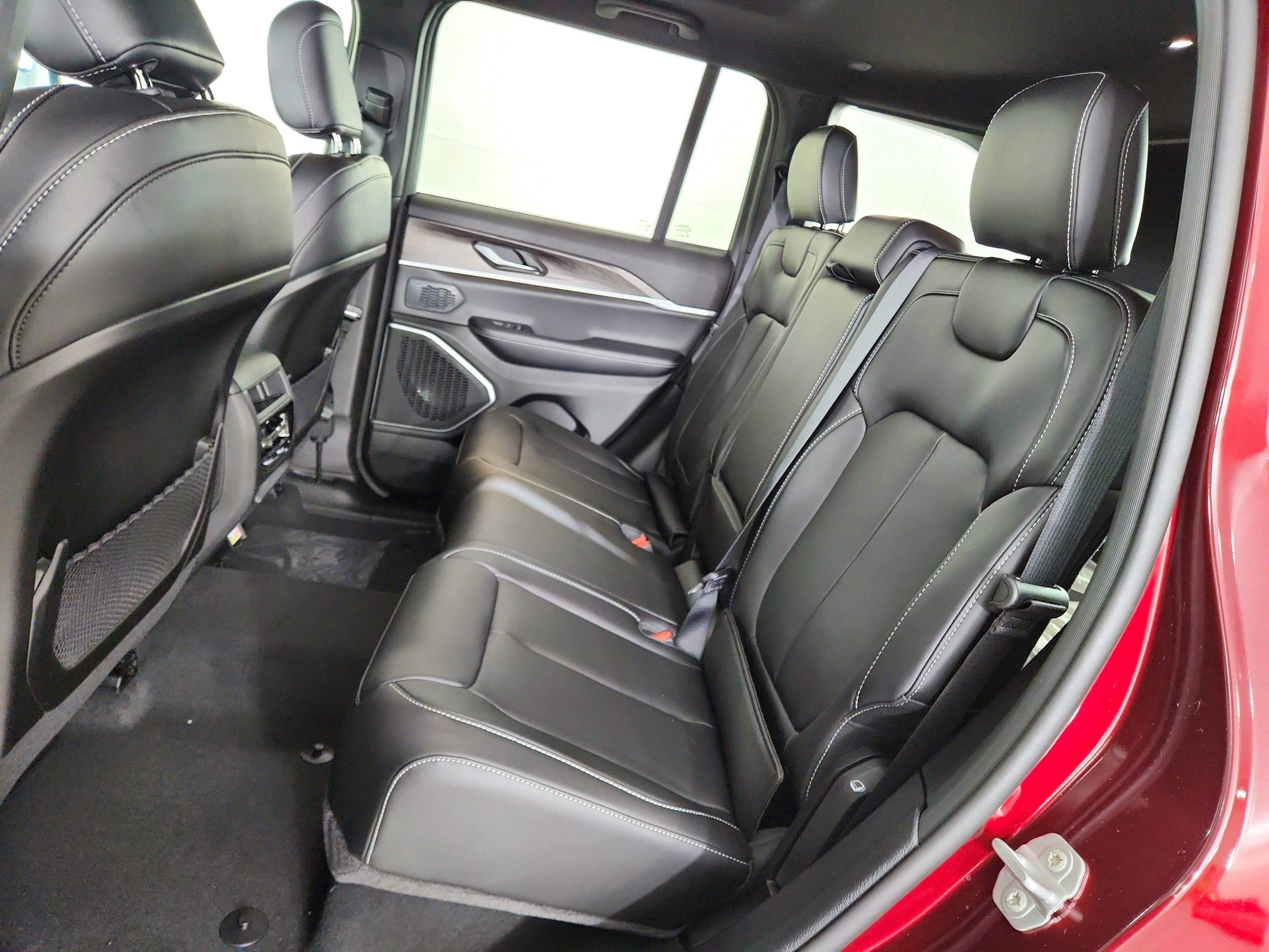 2026 Jeep Grand Cherokee JEEP GRAND CHEROKEE LIMITED 4X4