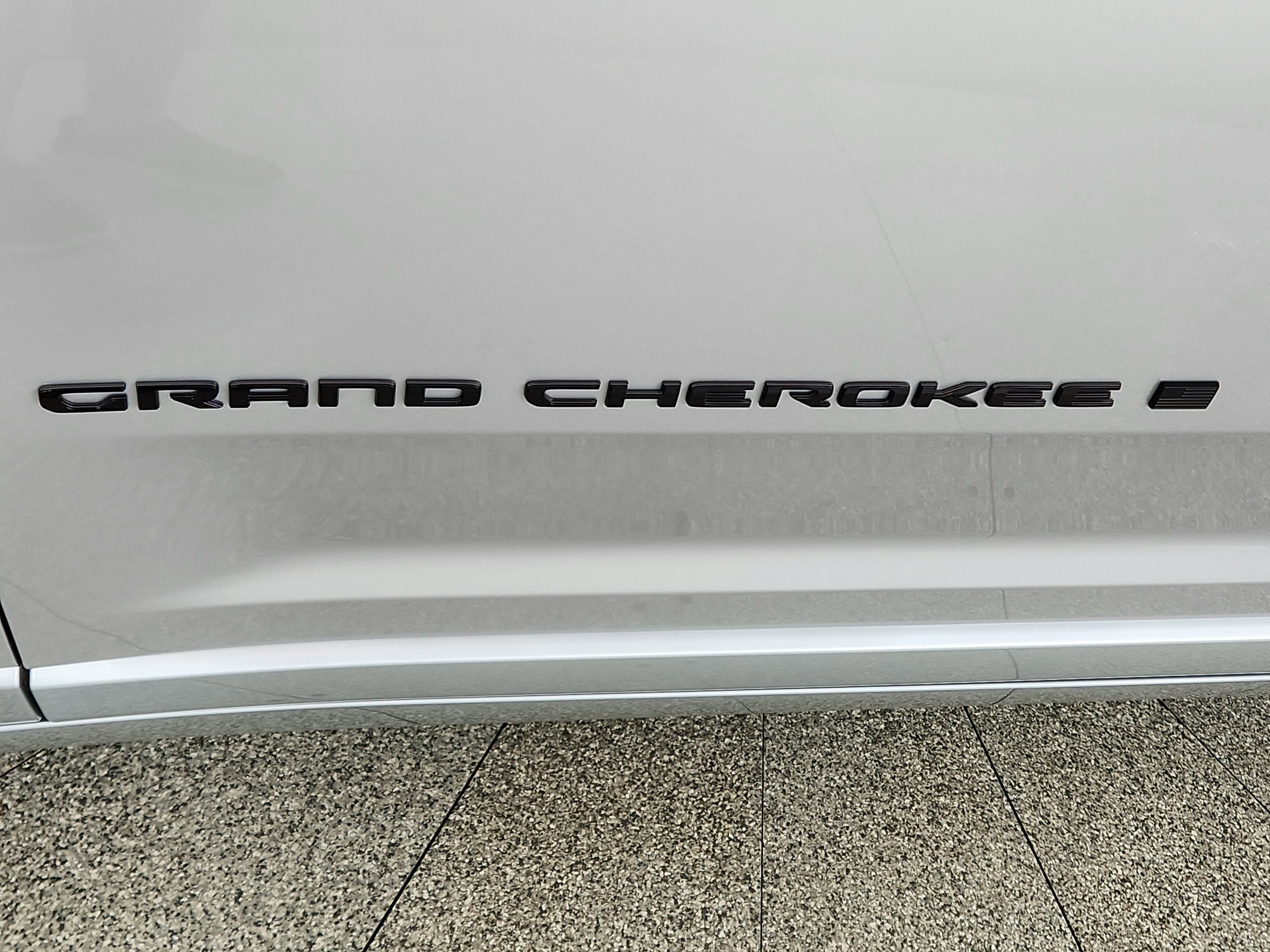 2026 Jeep Grand Cherokee Limited Reserve 4x4