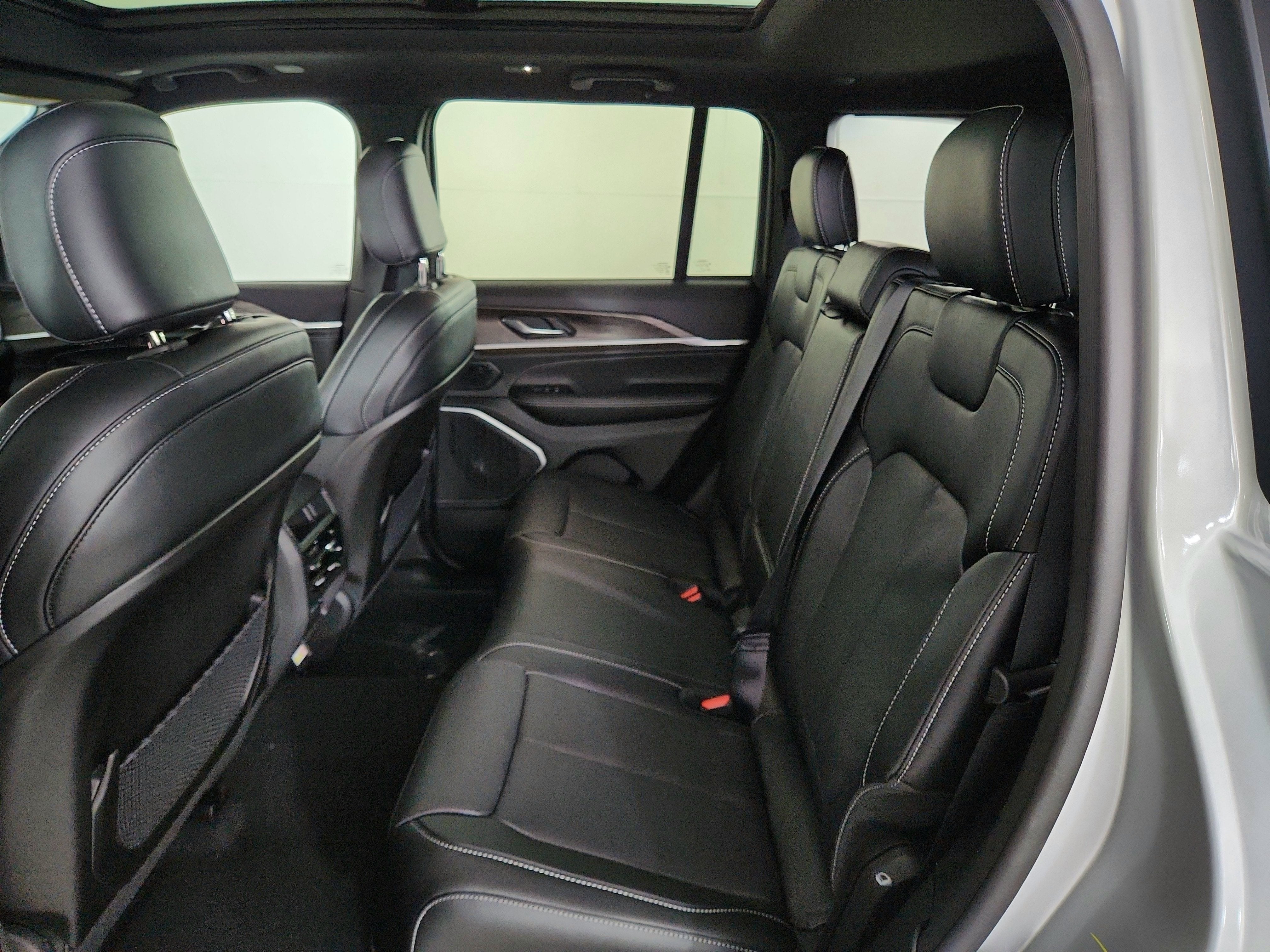 2026 Jeep Grand Cherokee Limited Reserve 4x4