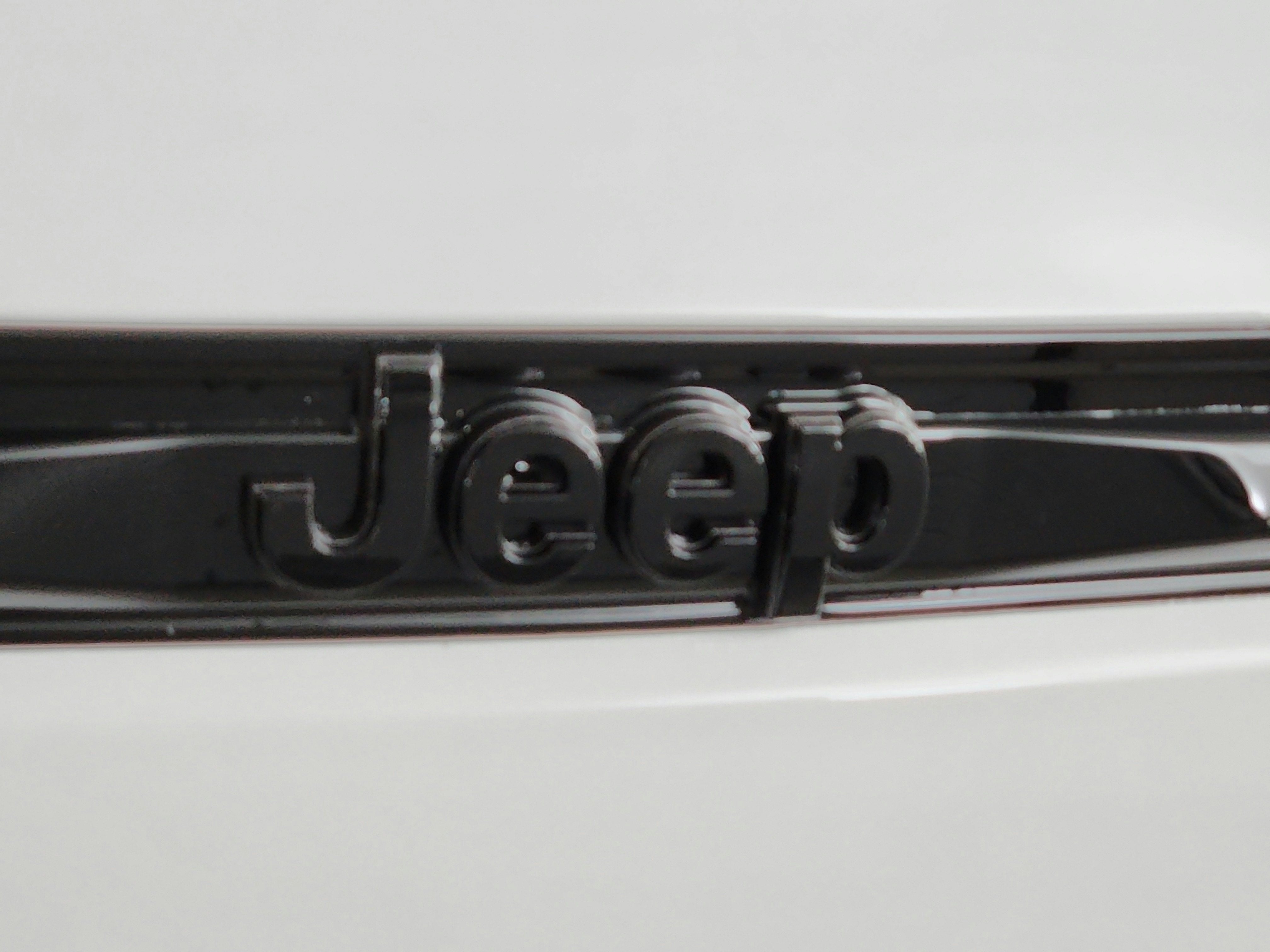2026 Jeep Grand Cherokee 85th Anniversary Edition 4x4