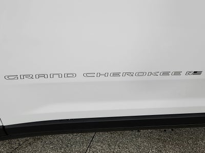 2026 Jeep Grand Cherokee 85th Anniversary Edition 4x4