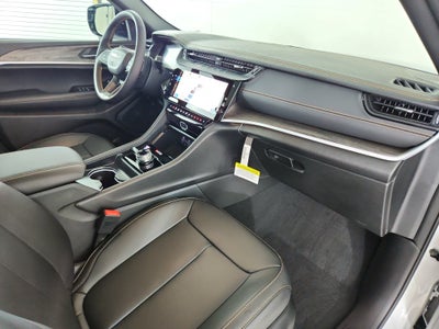 2026 Jeep Grand Cherokee 85th Anniversary Edition 4x4