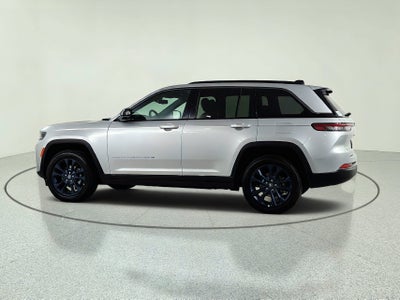 2026 Jeep Grand Cherokee 85th Anniversary Edition 4x4