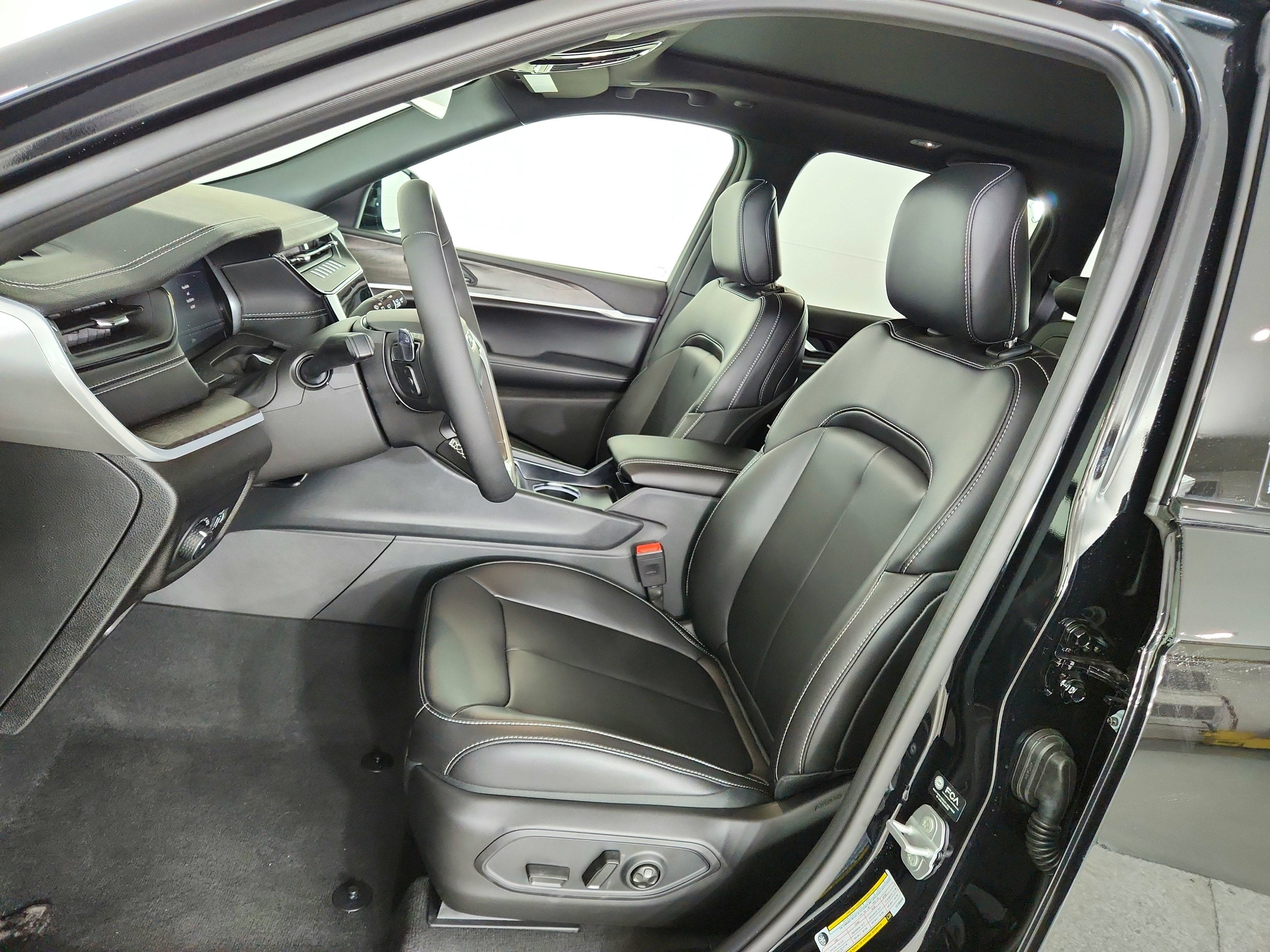 2026 Jeep Grand Cherokee JEEP GRAND CHEROKEE LIMITED 4X4