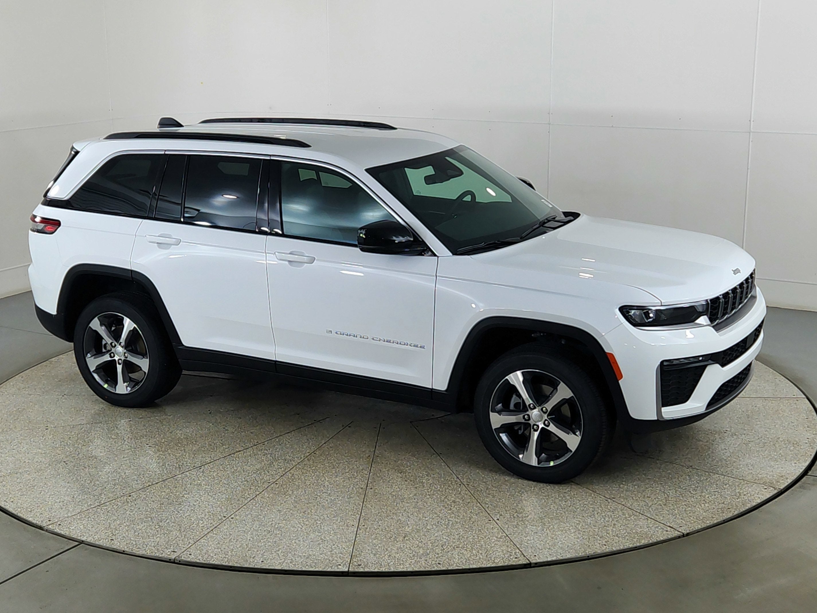 2026 Jeep Grand Cherokee JEEP GRAND CHEROKEE LIMITED 4X4